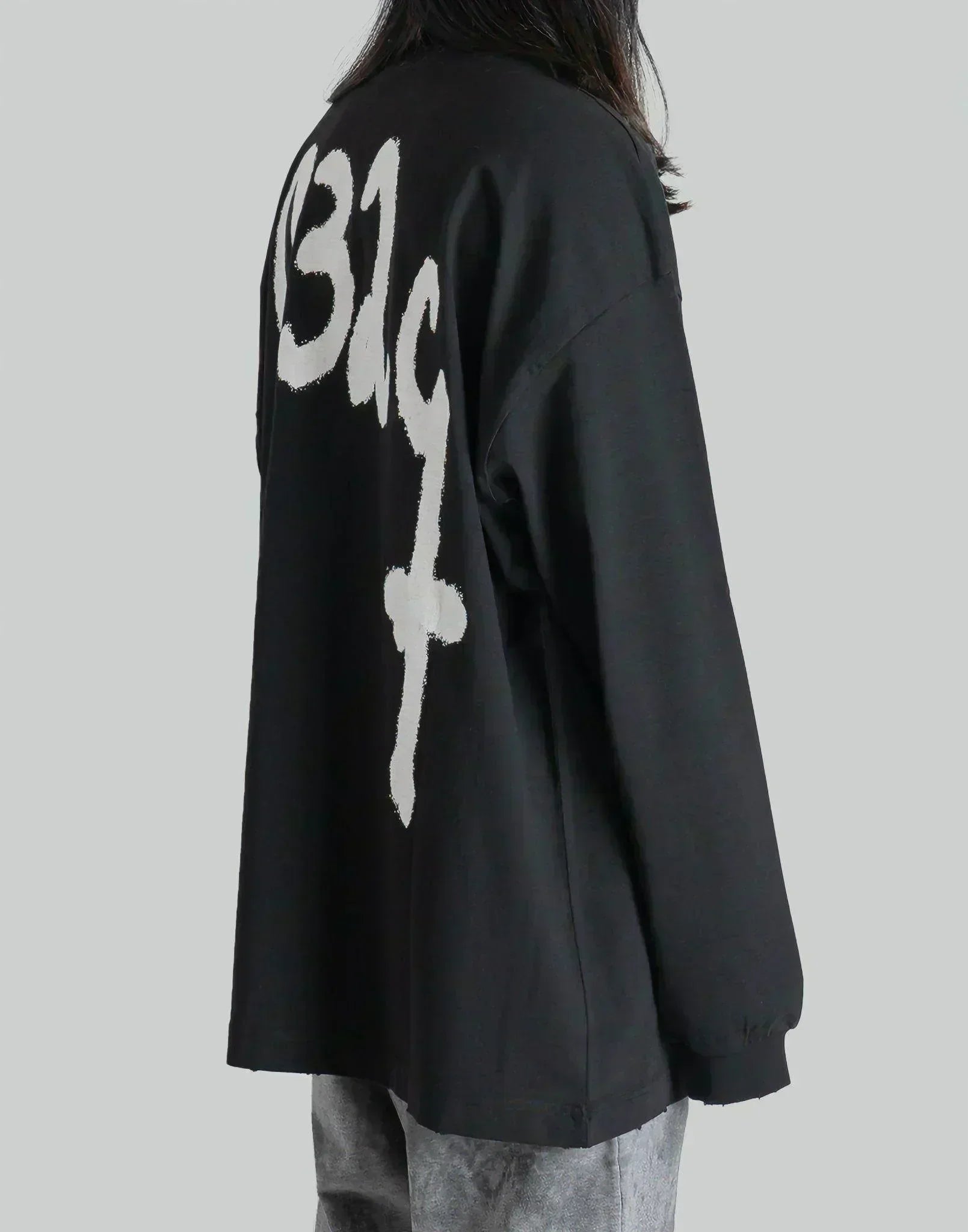 032C - MAYHEM' OVERSIZED LONGSLEEVE - 082plus
