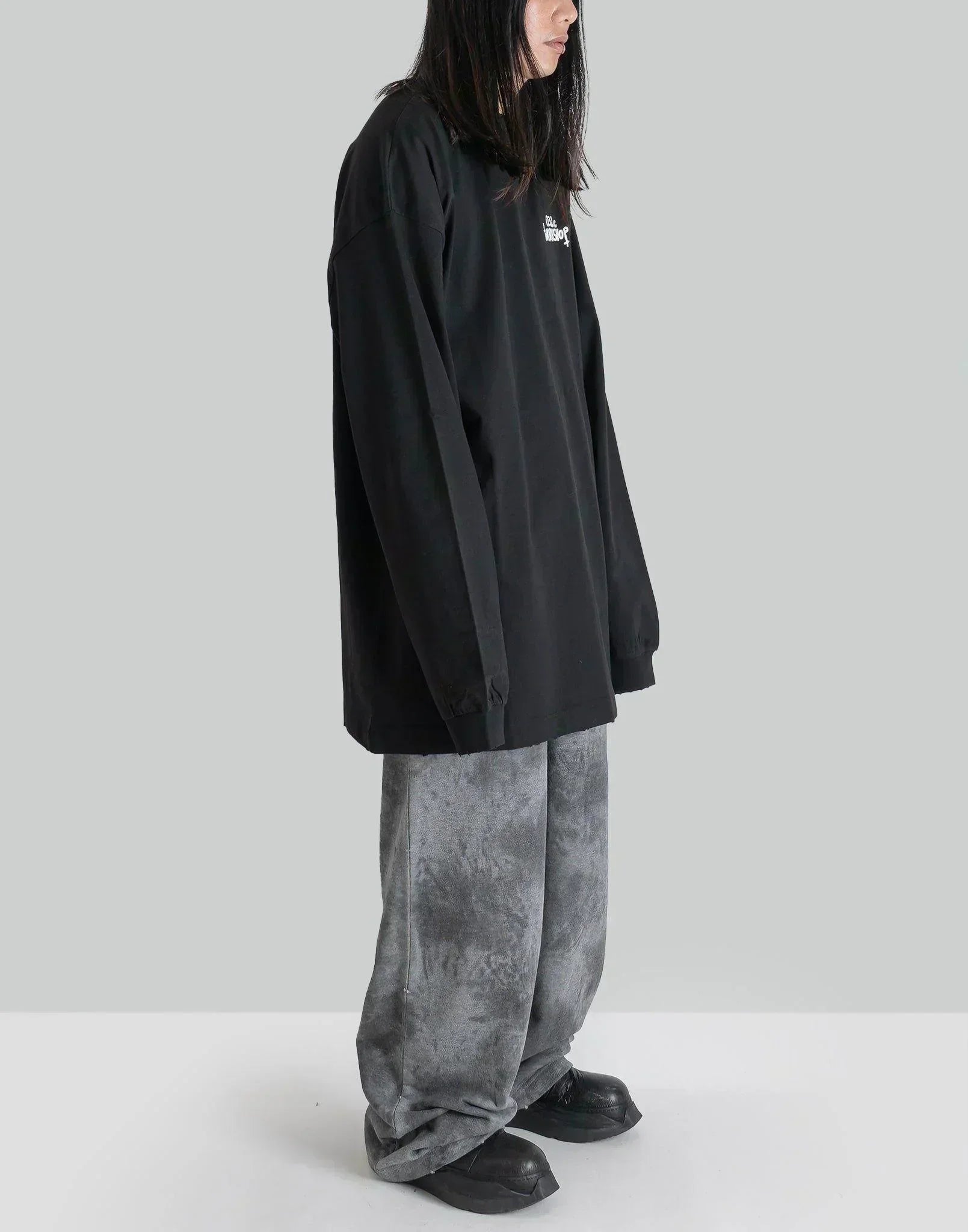 032C - MAYHEM' OVERSIZED LONGSLEEVE - 082plus