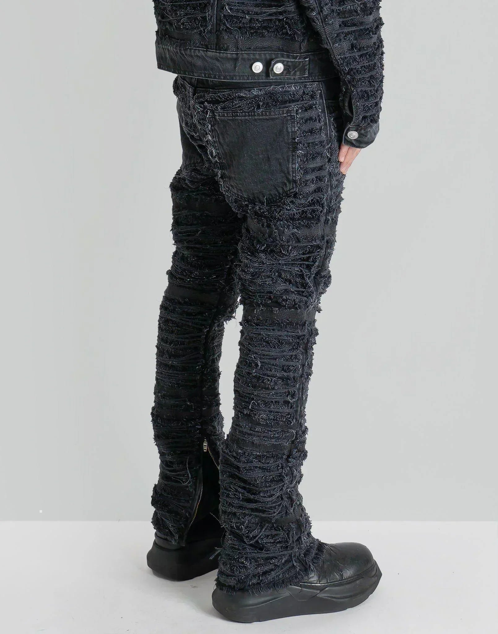 1017 ALYX 9SM - x BLACKMEANS 6 POCKET JEANS - 082plus