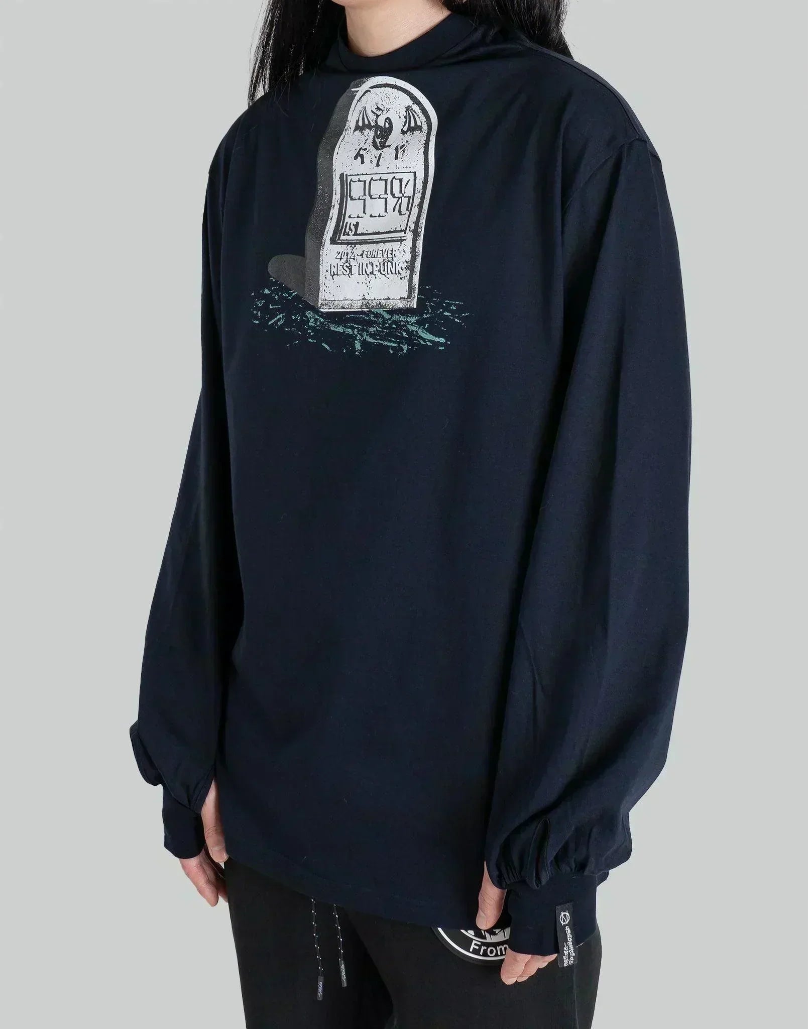 99%IS- - R.I.P Gravestone " MYEOKSAL " Sleeve - 082plus