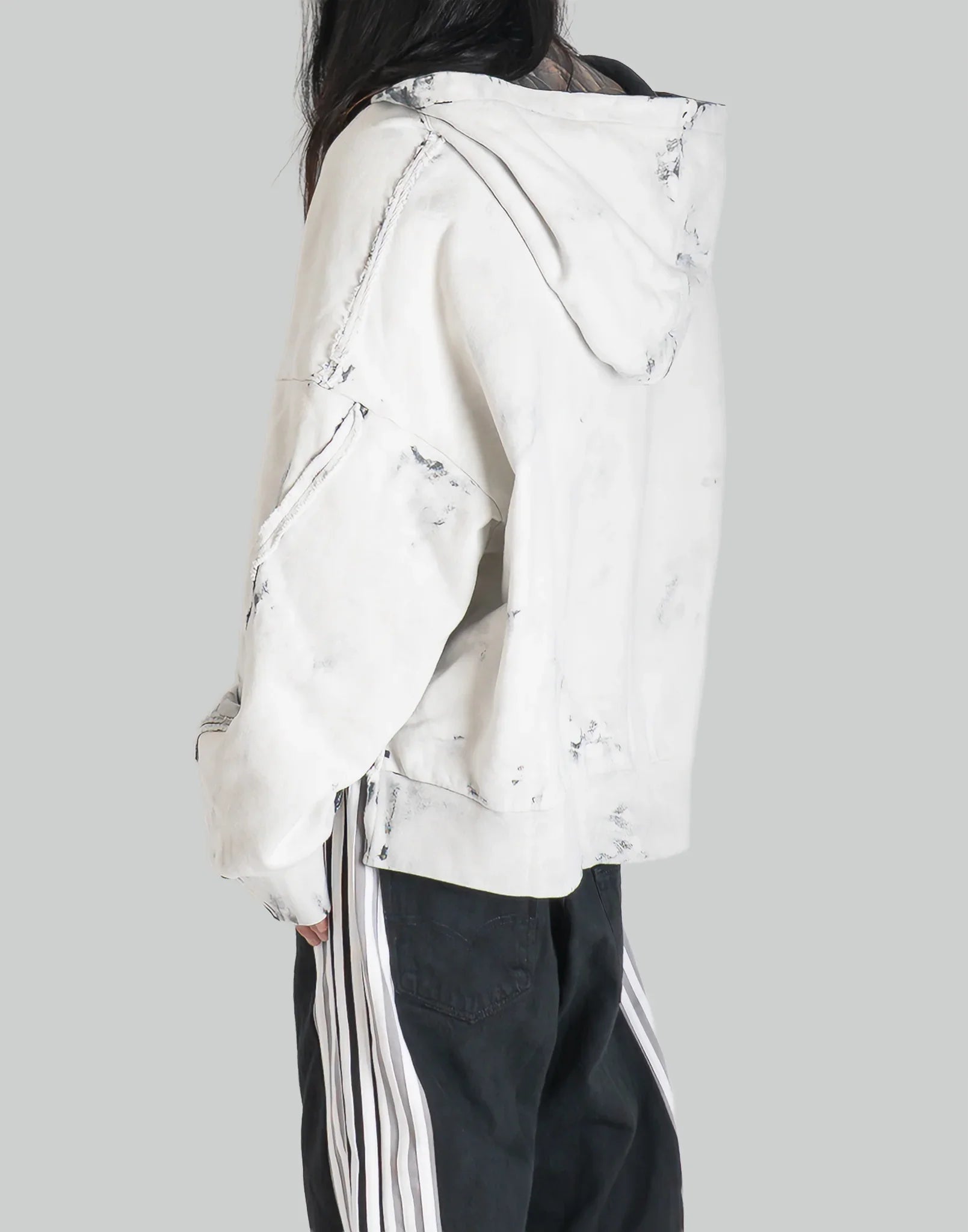 DISCOVERED - BLEACH PULL HOODIE - 082plus