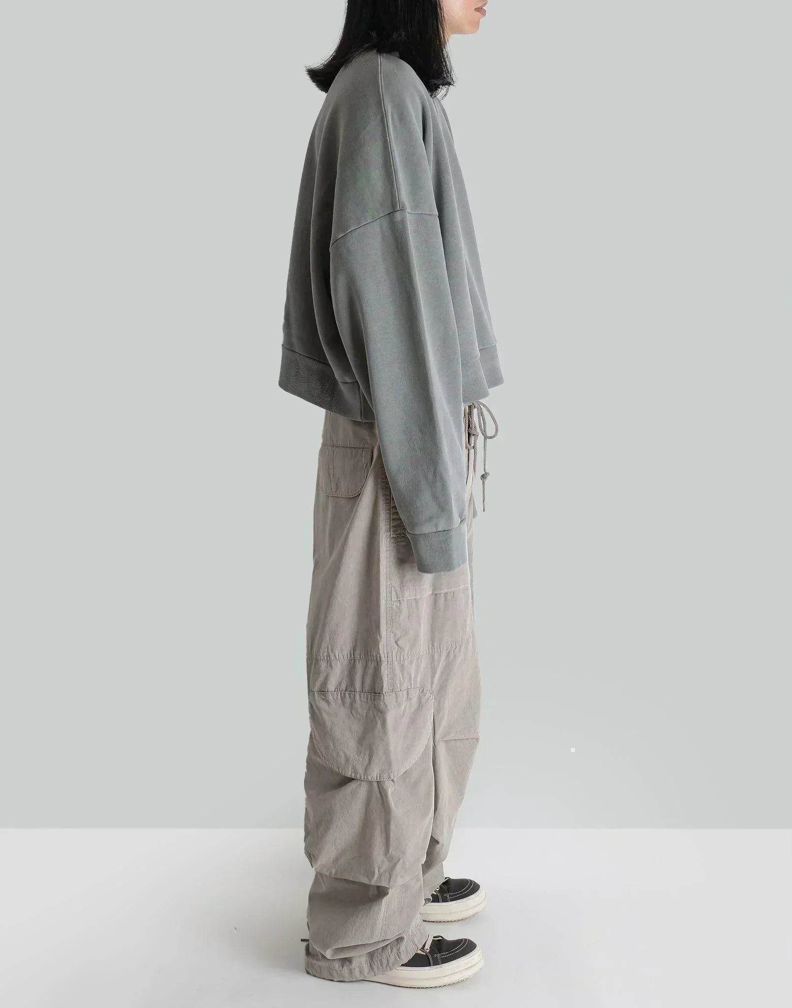 entire studios - FREIGHT CARGO - 082plus