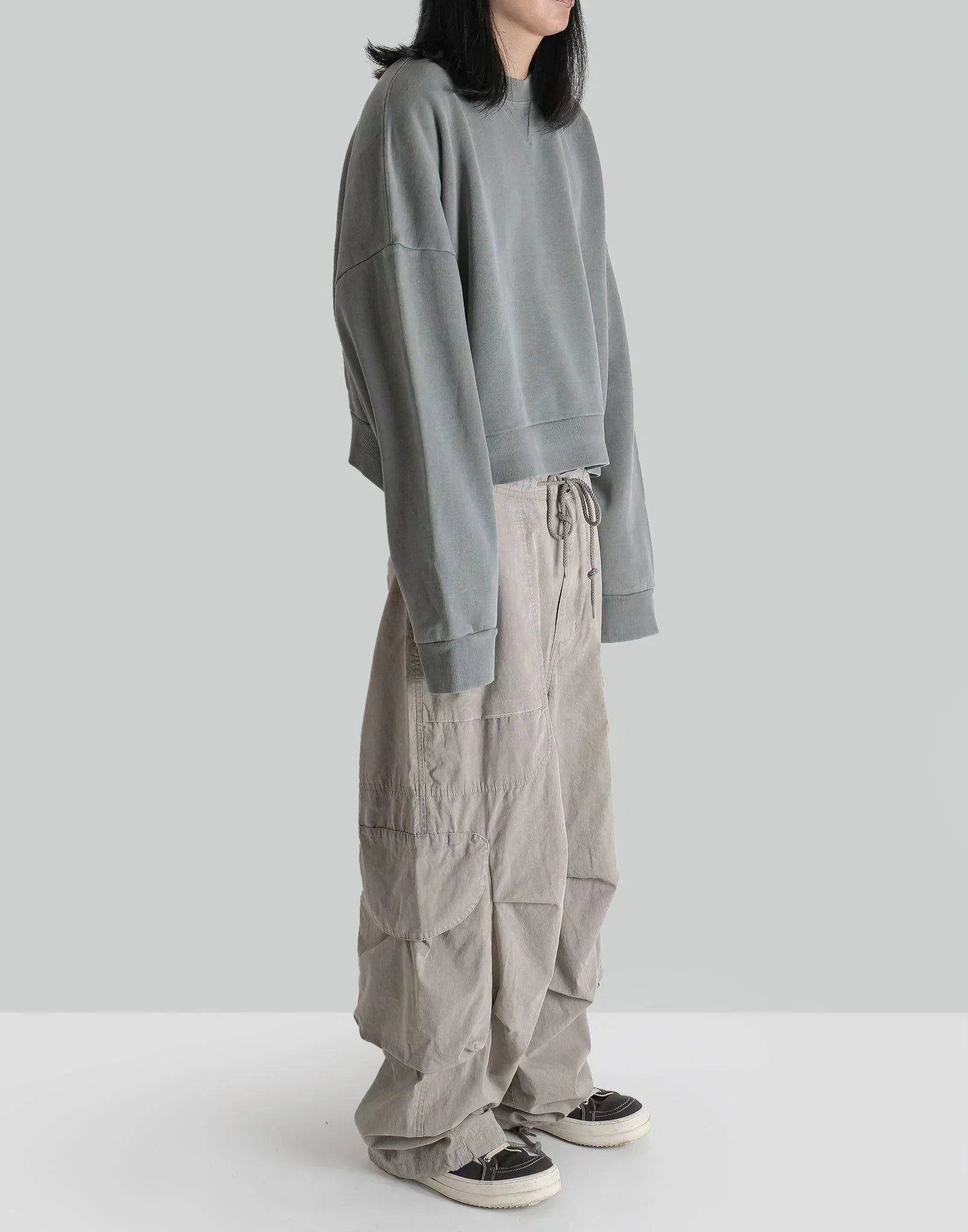 entire studios - FREIGHT CARGO - 082plus