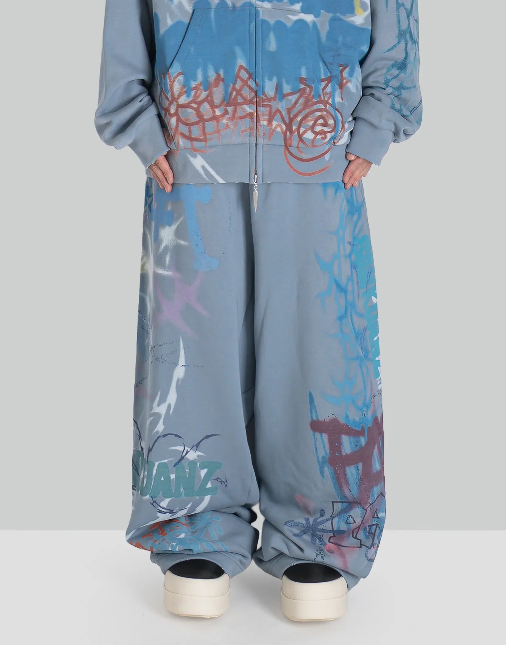 SANKUANZ - BUMPY GRAFFITI LOOSE SWEATPANTS - 082plus