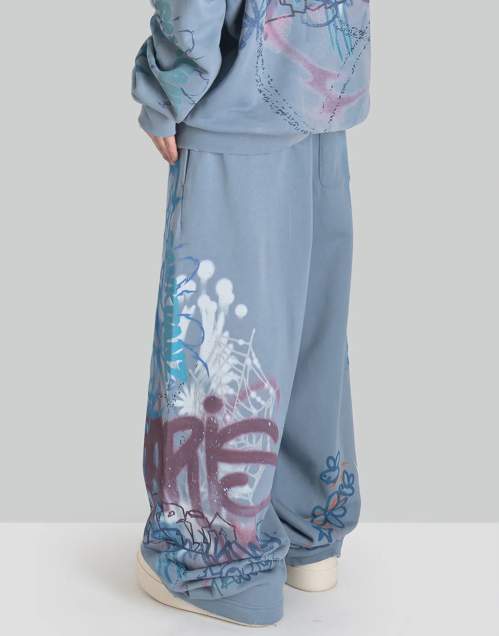 SANKUANZ - BUMPY GRAFFITI LOOSE SWEATPANTS - 082plus