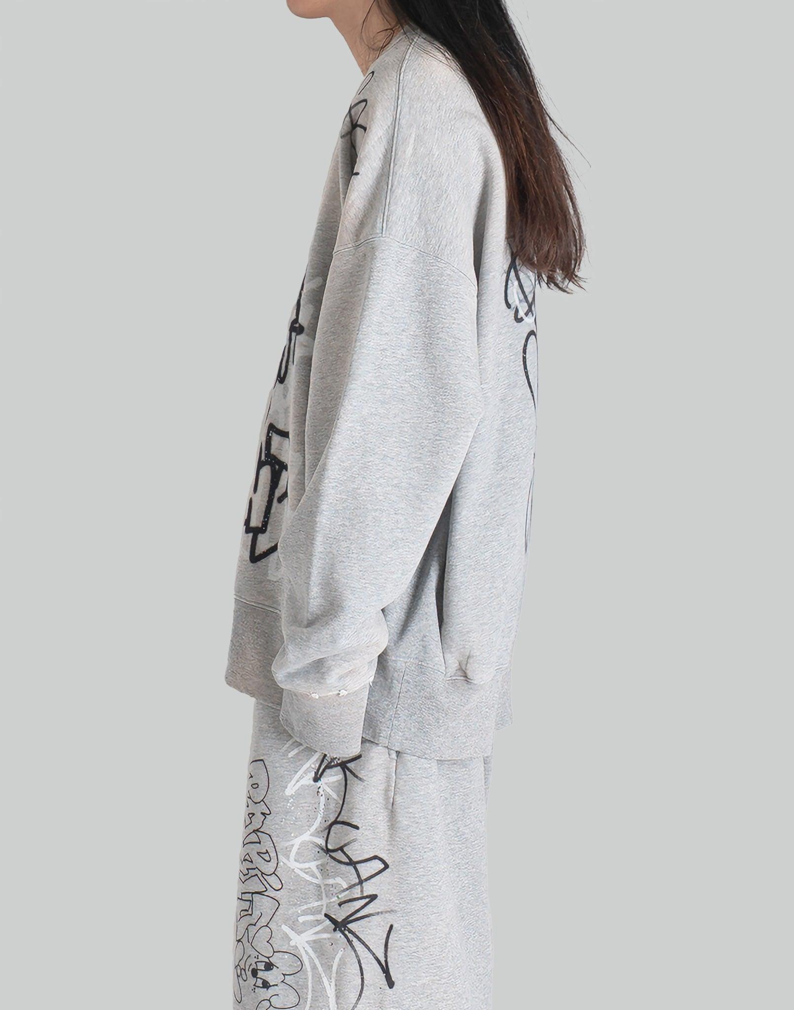 SANKUANZ - BUMPY GRAFFITI PRINT BLEACHED CREWNECK SWEATSHIRT - 082plus