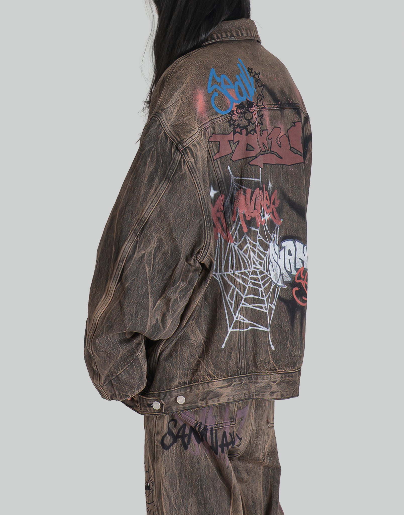 BUMPY GRAFFITI PRINT DISTRESSED DENIM JACKET