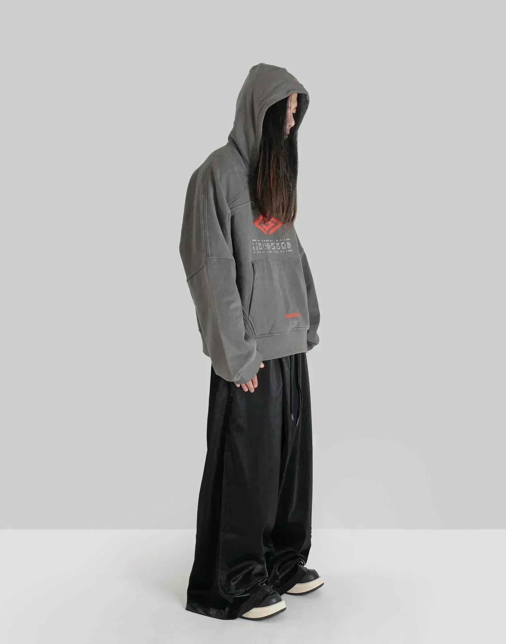 NAMESAKE - CHESTER PULLOVER HOODIE - 082plus