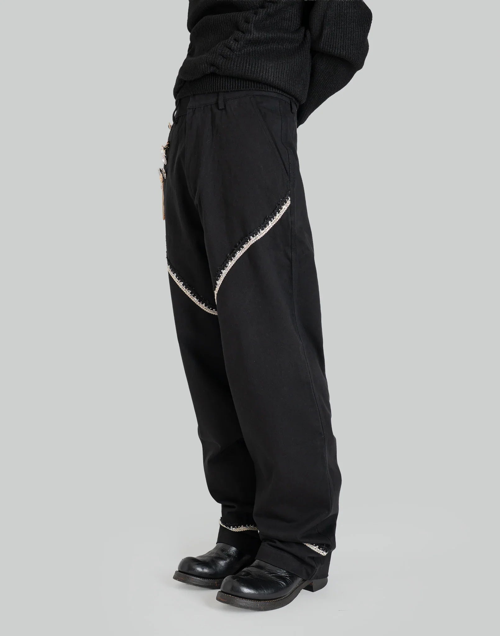 JUNTAE KIM - CORSET-TRIMMED CHINO PANTS - 082plus