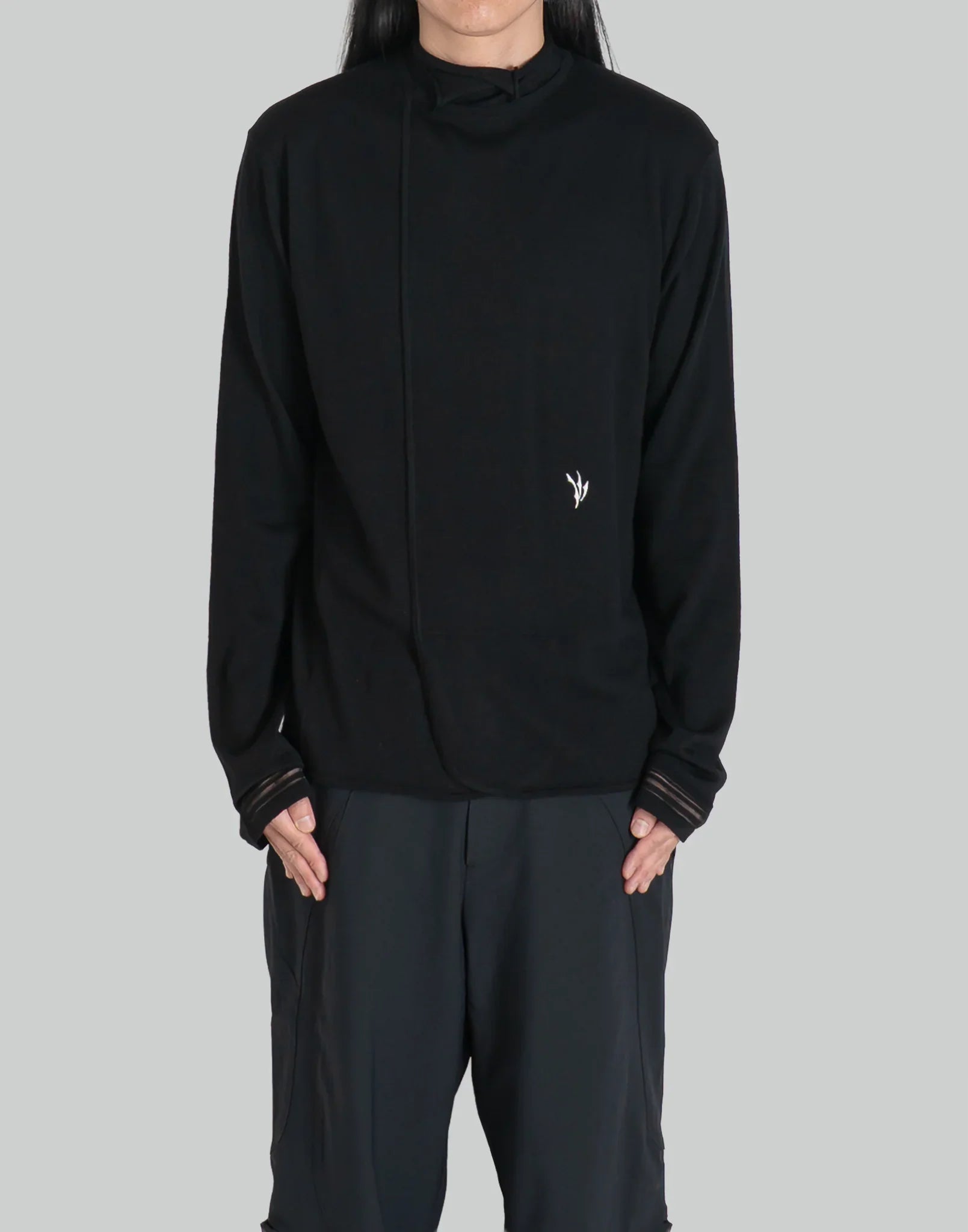 NAMESAKE DARKO SWEATER – 082plus