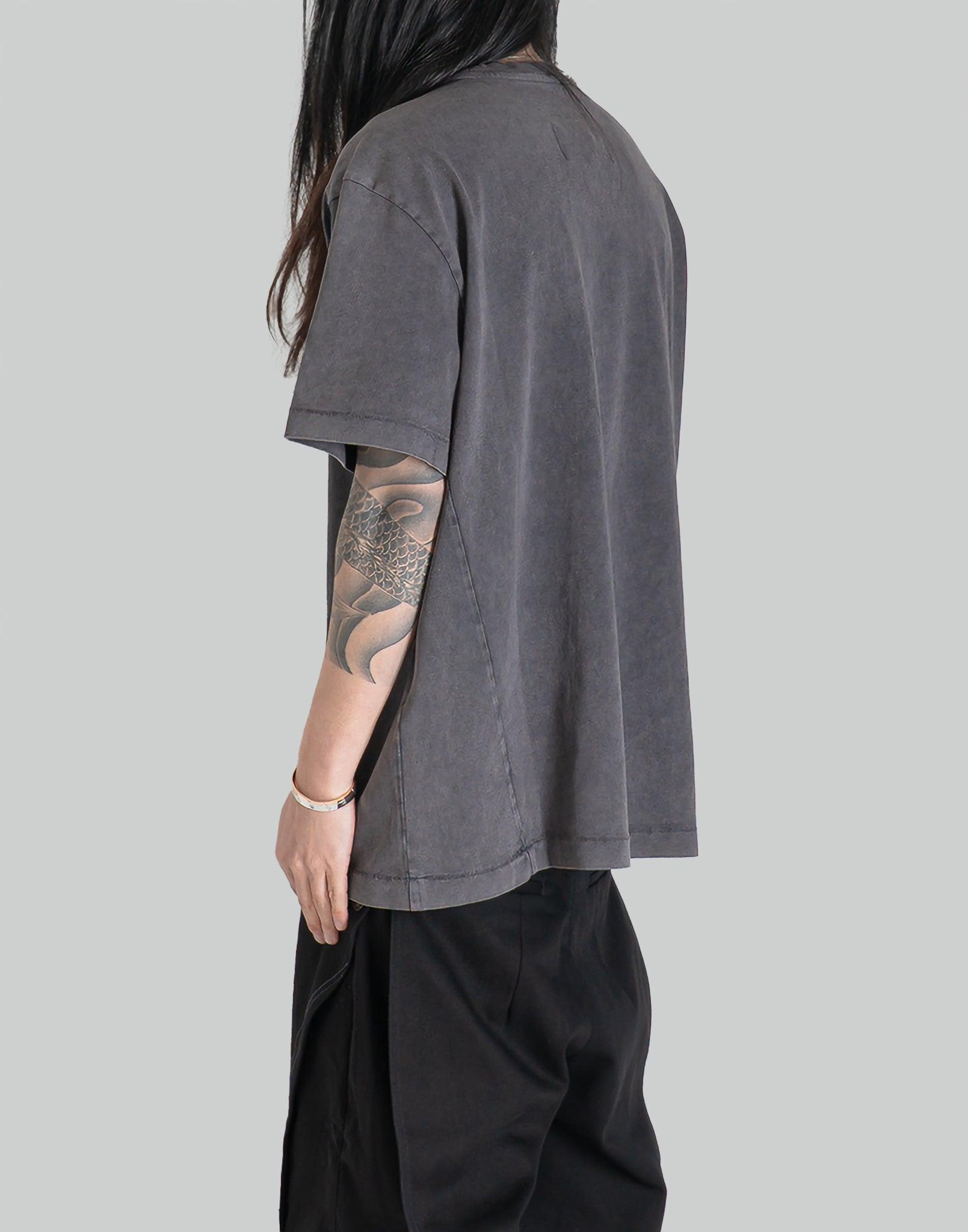 professor.E - DESTROYED TEE - 082plus