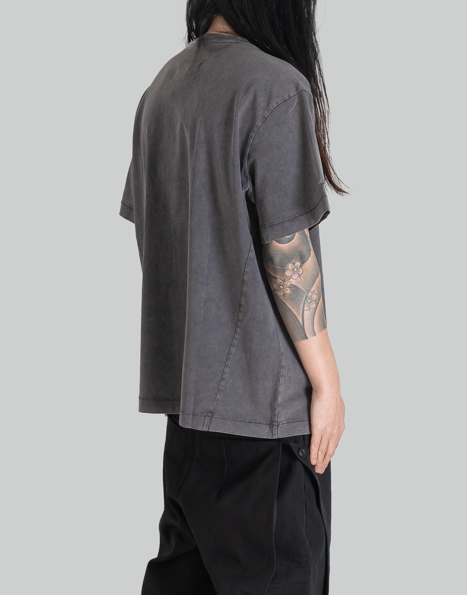 professor.E - DESTROYED TEE - 082plus