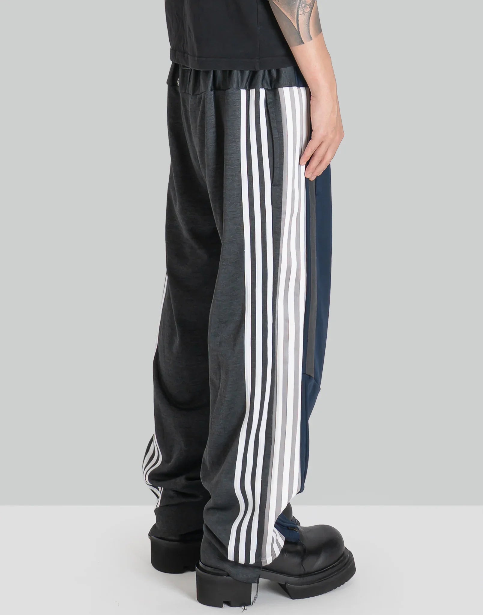 DISCOVERED - Docking Wide Track Pants - 082plus