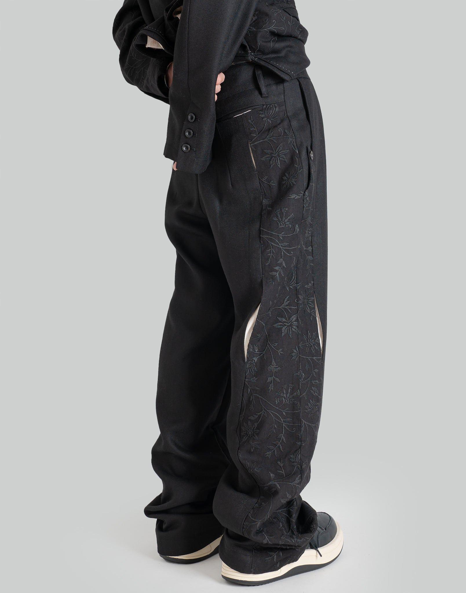 professor.E - E pants - 082plus