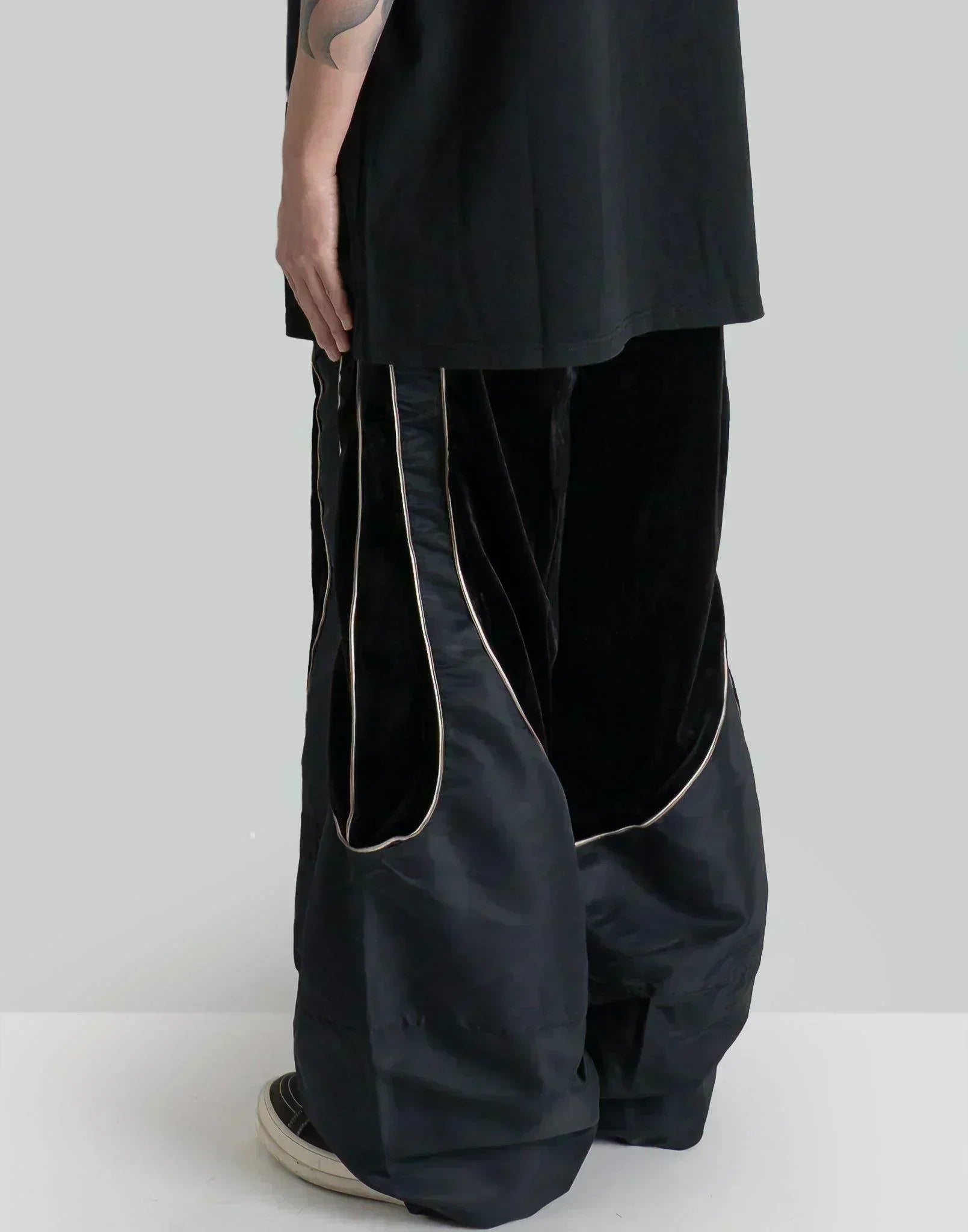 NAMESAKE - EIGHTH WIDE TRACK TROUSERS - 082plus