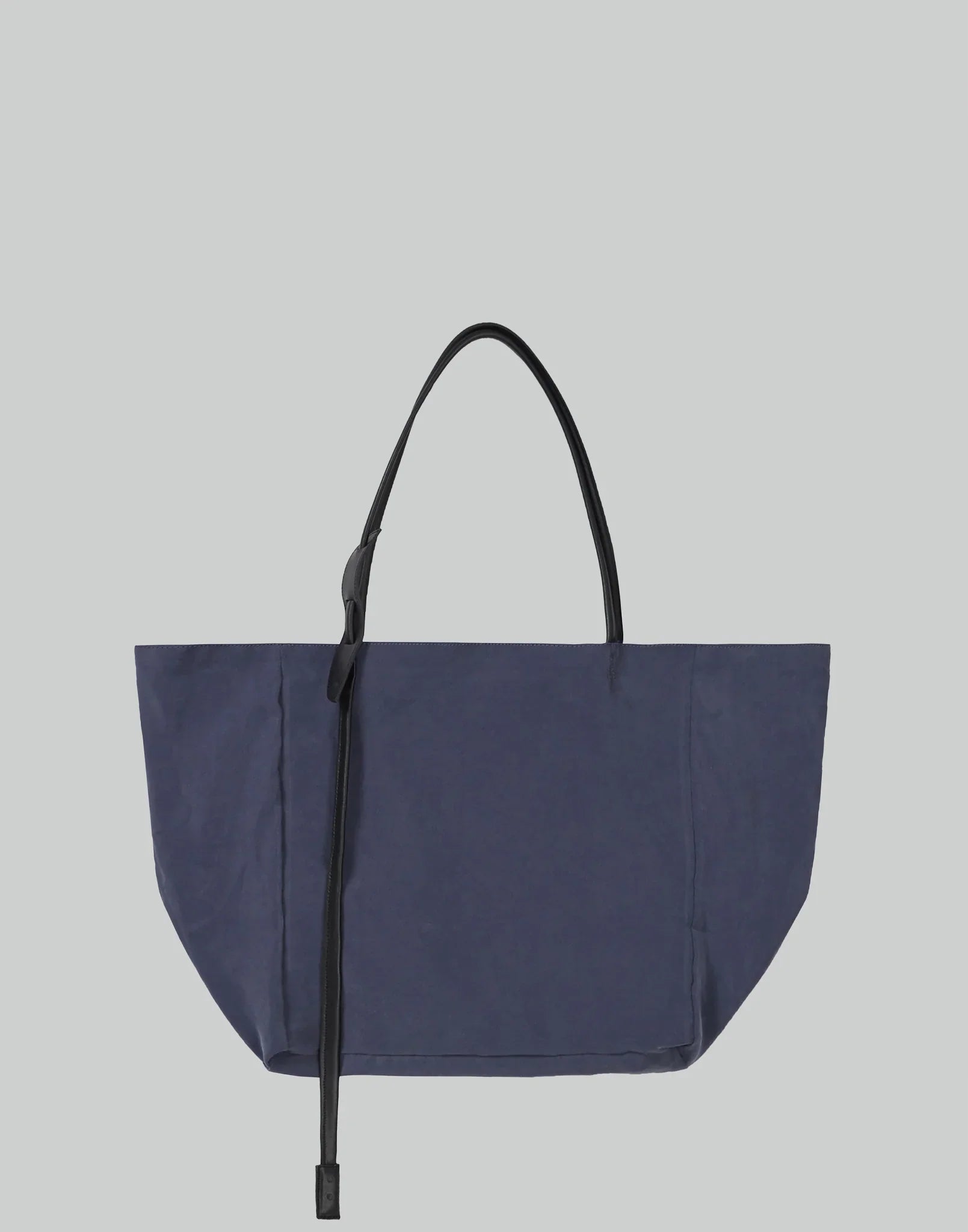 XLIM EP.9 02 BAG – 082plus