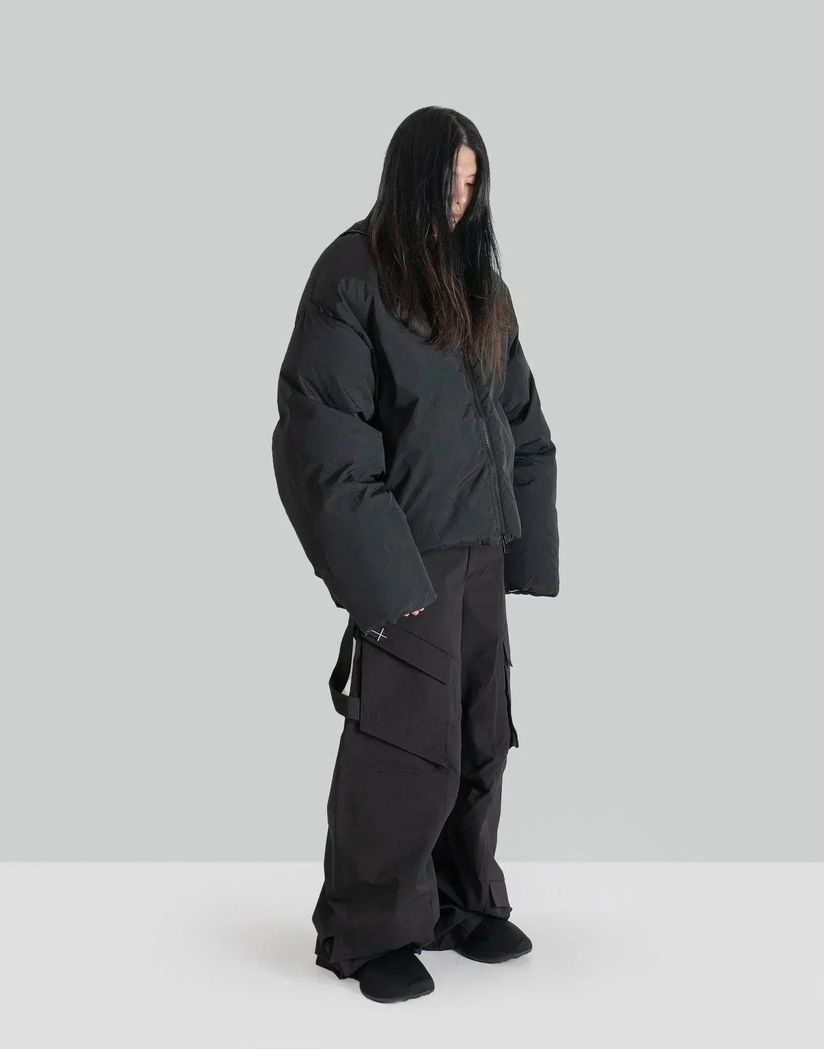 HELIOT EMIL - FORTIFY DOWN BOMBER - 082plus