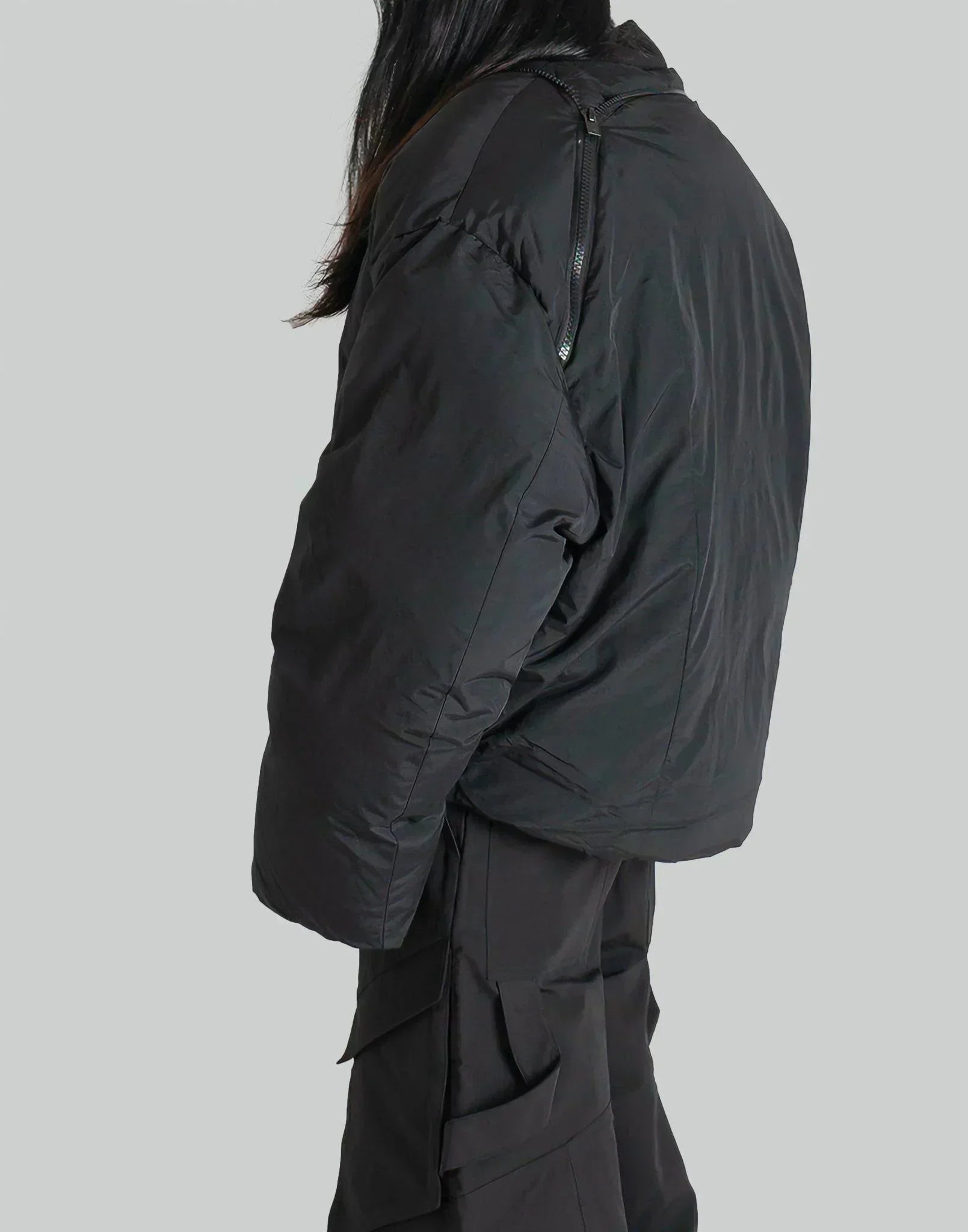 HELIOT EMIL - FORTIFY DOWN BOMBER - 082plus