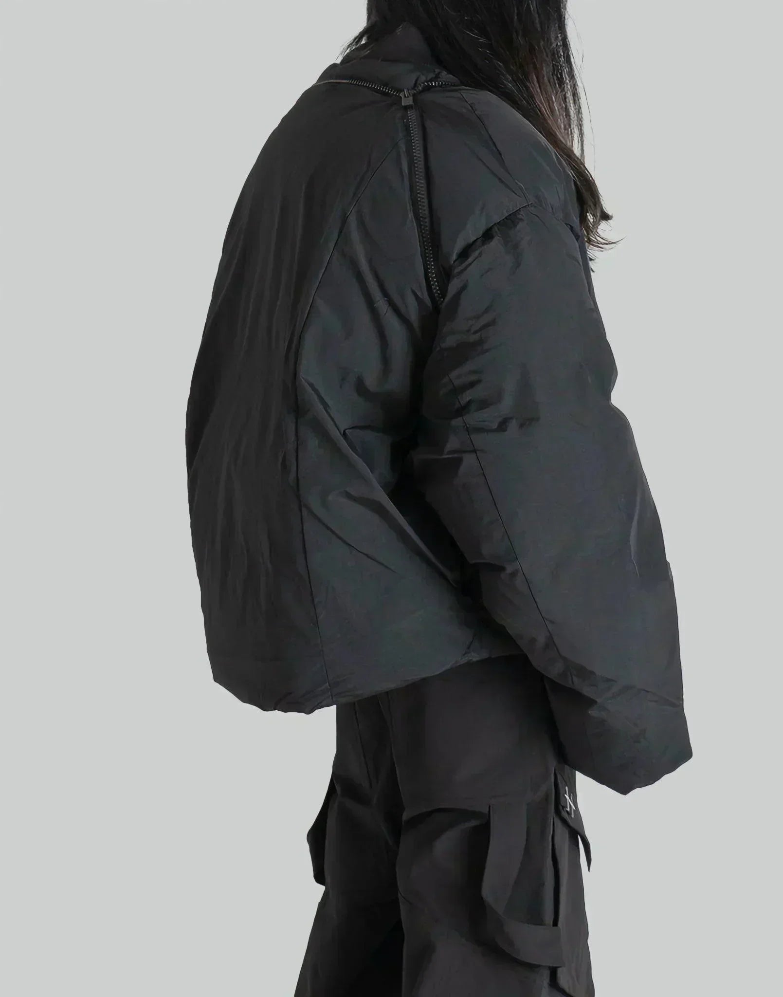 HELIOT EMIL - FORTIFY DOWN BOMBER - 082plus