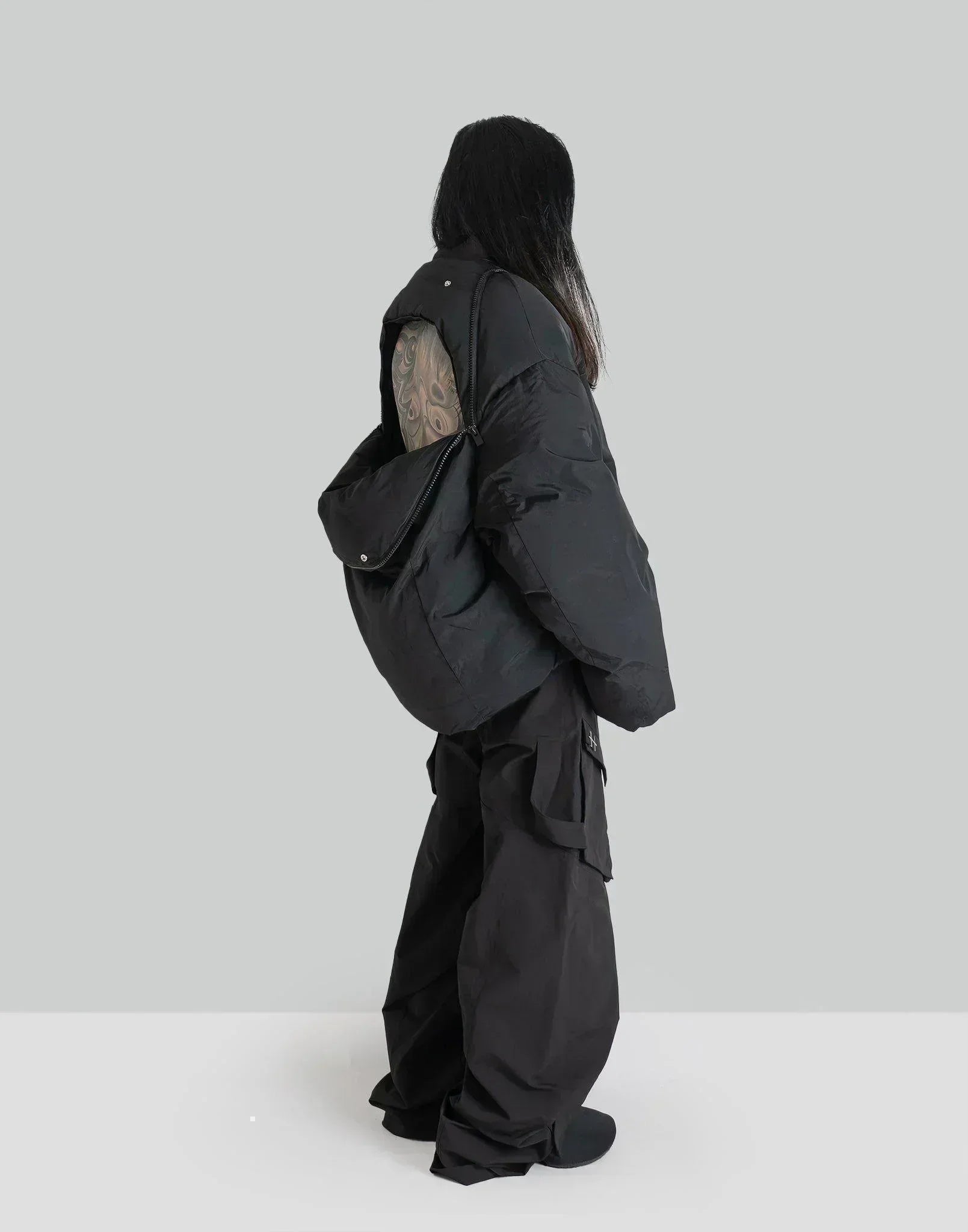 HELIOT EMIL - FORTIFY DOWN BOMBER - 082plus