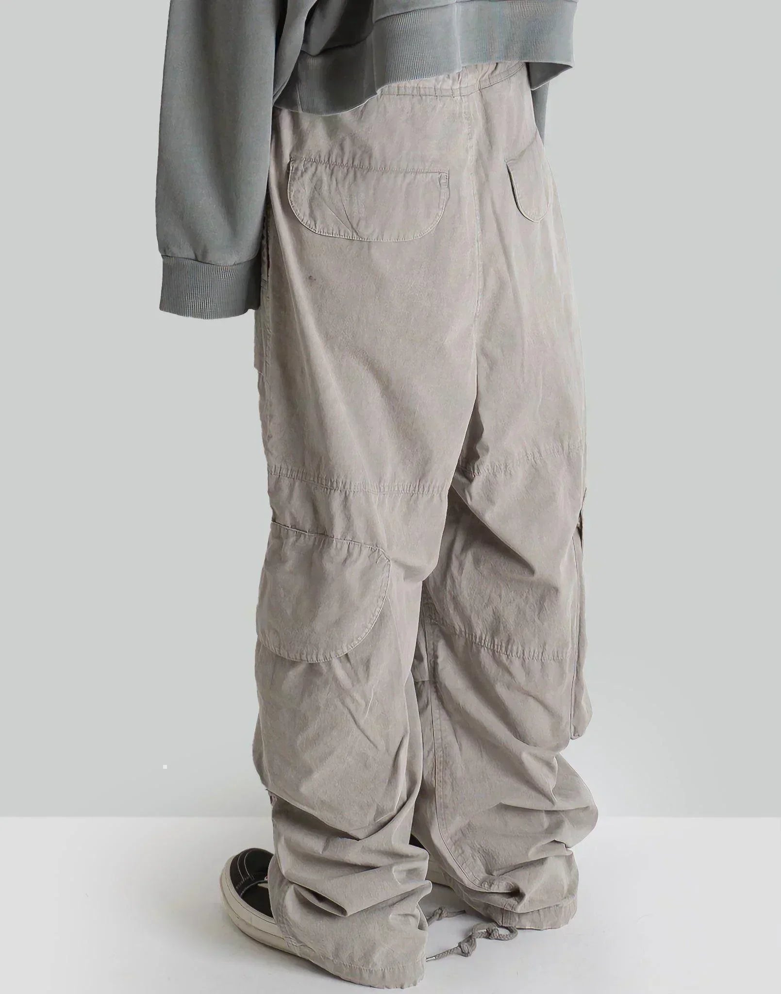 entire studios - FREIGHT CARGO - 082plus