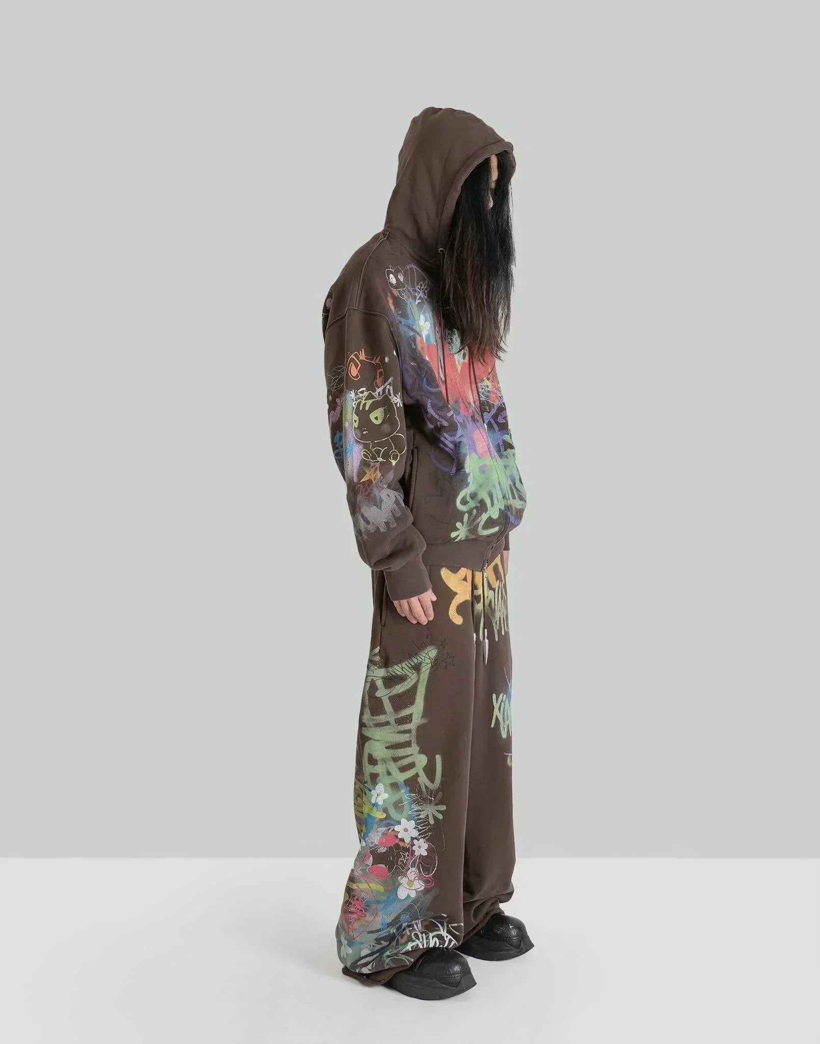 SANKUANZ - GRAFFITI PRINT SWEATPANTS - 082plus