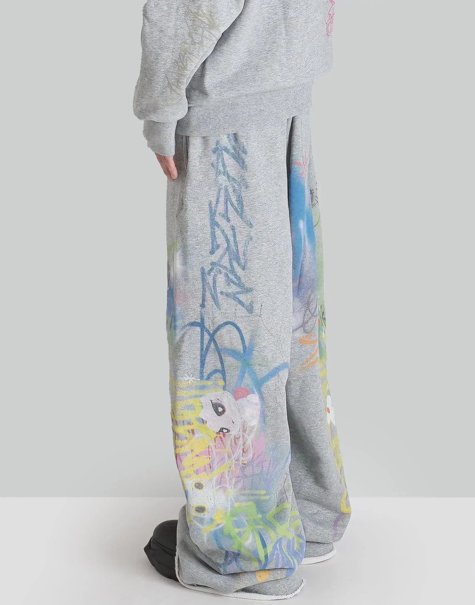 SANKUANZ - GRAFFITI PRINT SWEATPANTS - 082plus