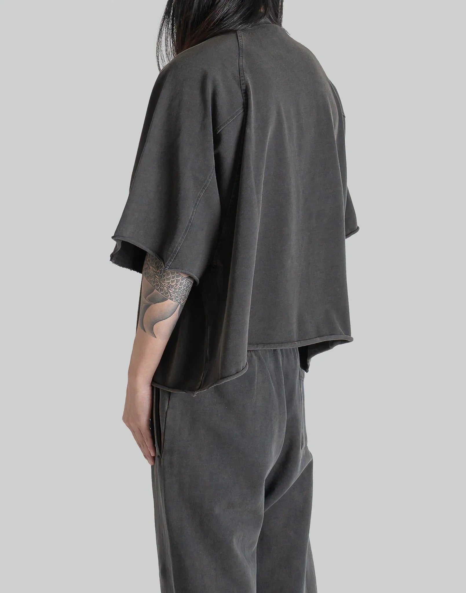 entire studios - HEAVY DART TEE - 082plus