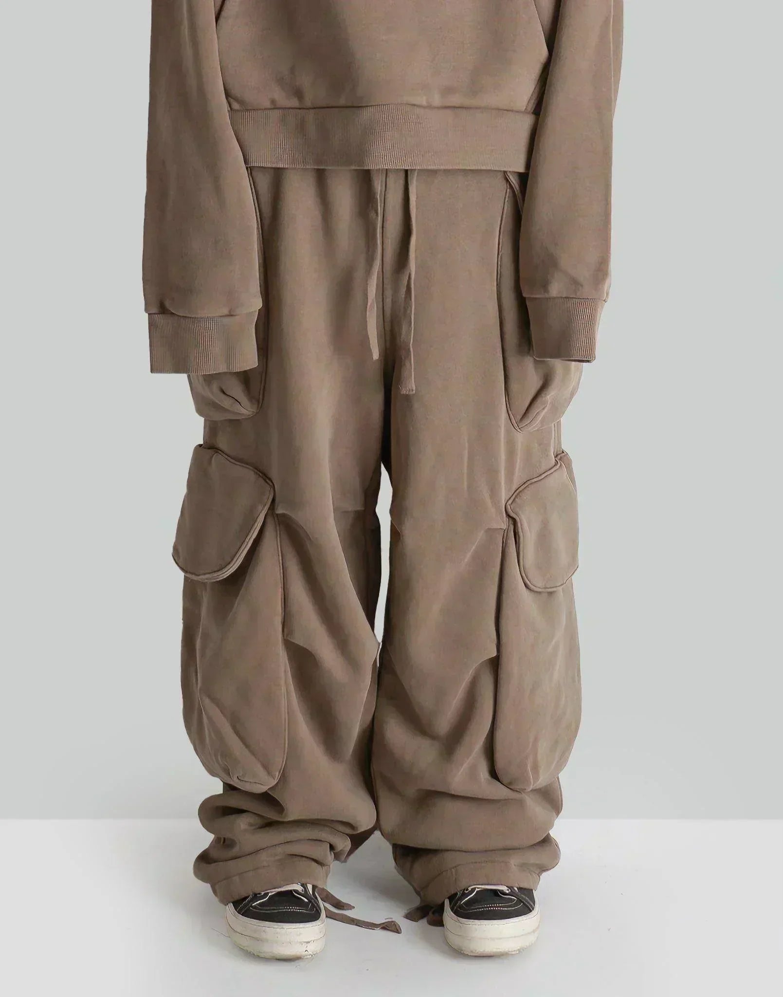 entire studios - HEAVY GOCAR - 082plus