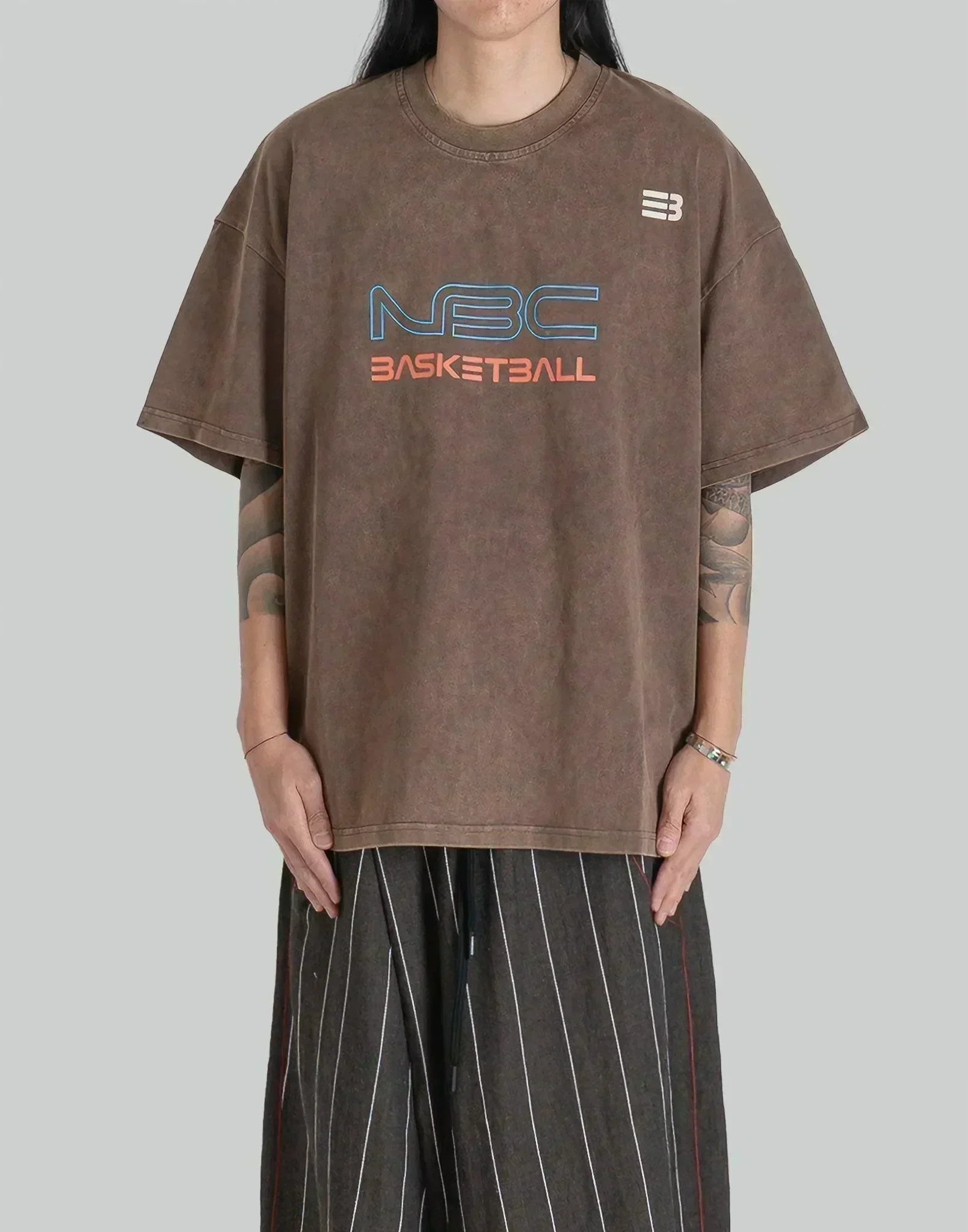 NAMESAKE - HOUSEHOLD NFC LOGO TEE - 082plus