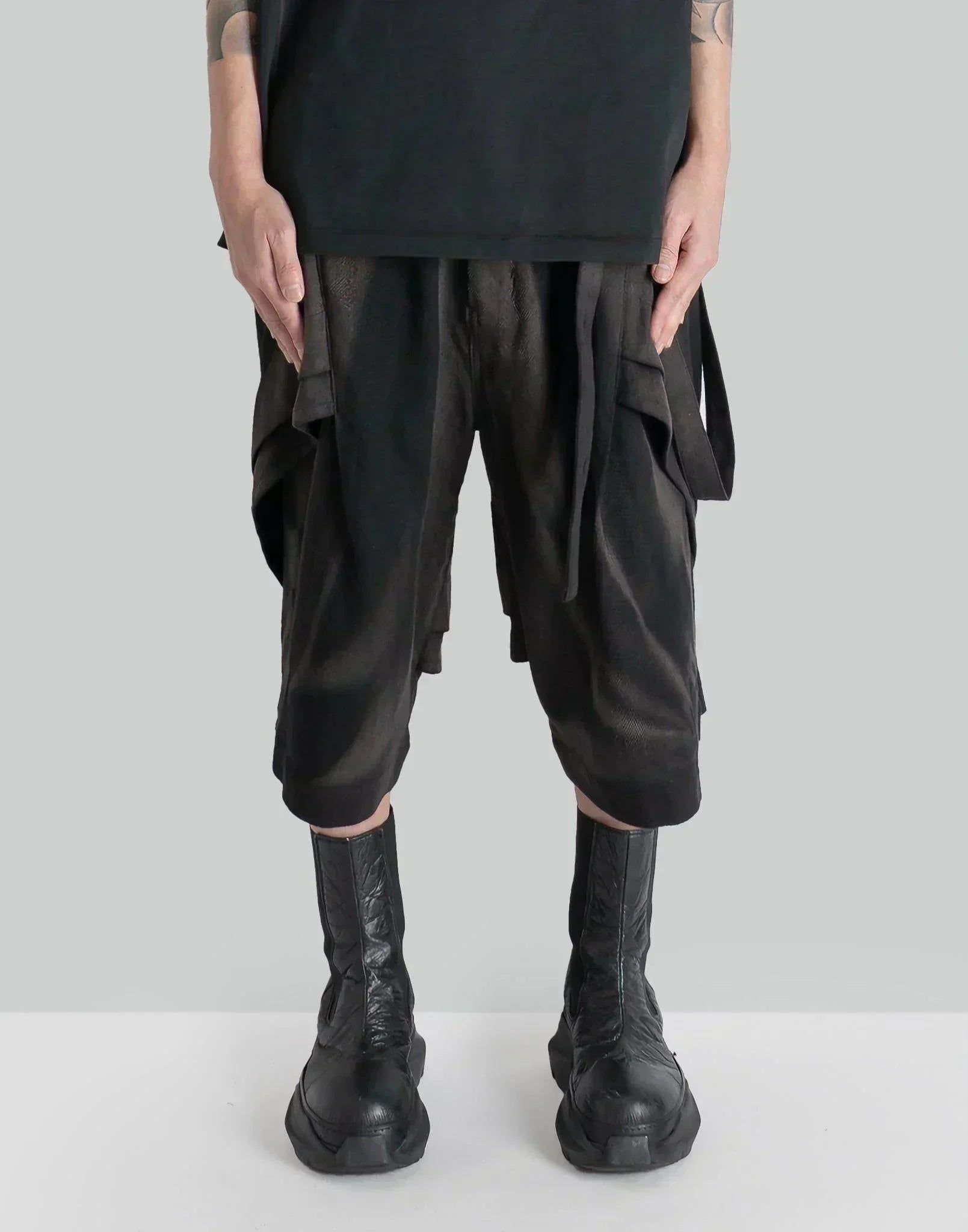 JiyongKim - SUN-BLEACHED HALF TROUSERS - 082plus