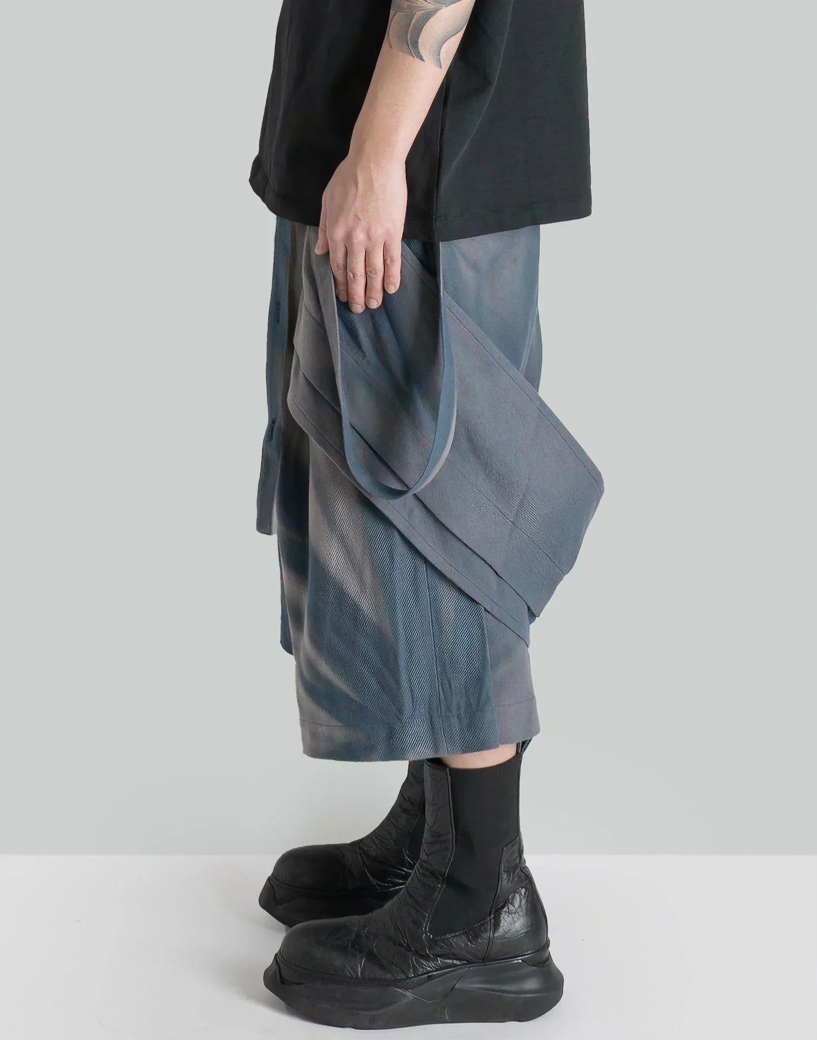 JiyongKim - SUN-BLEACHED HALF TROUSERS - 082plus