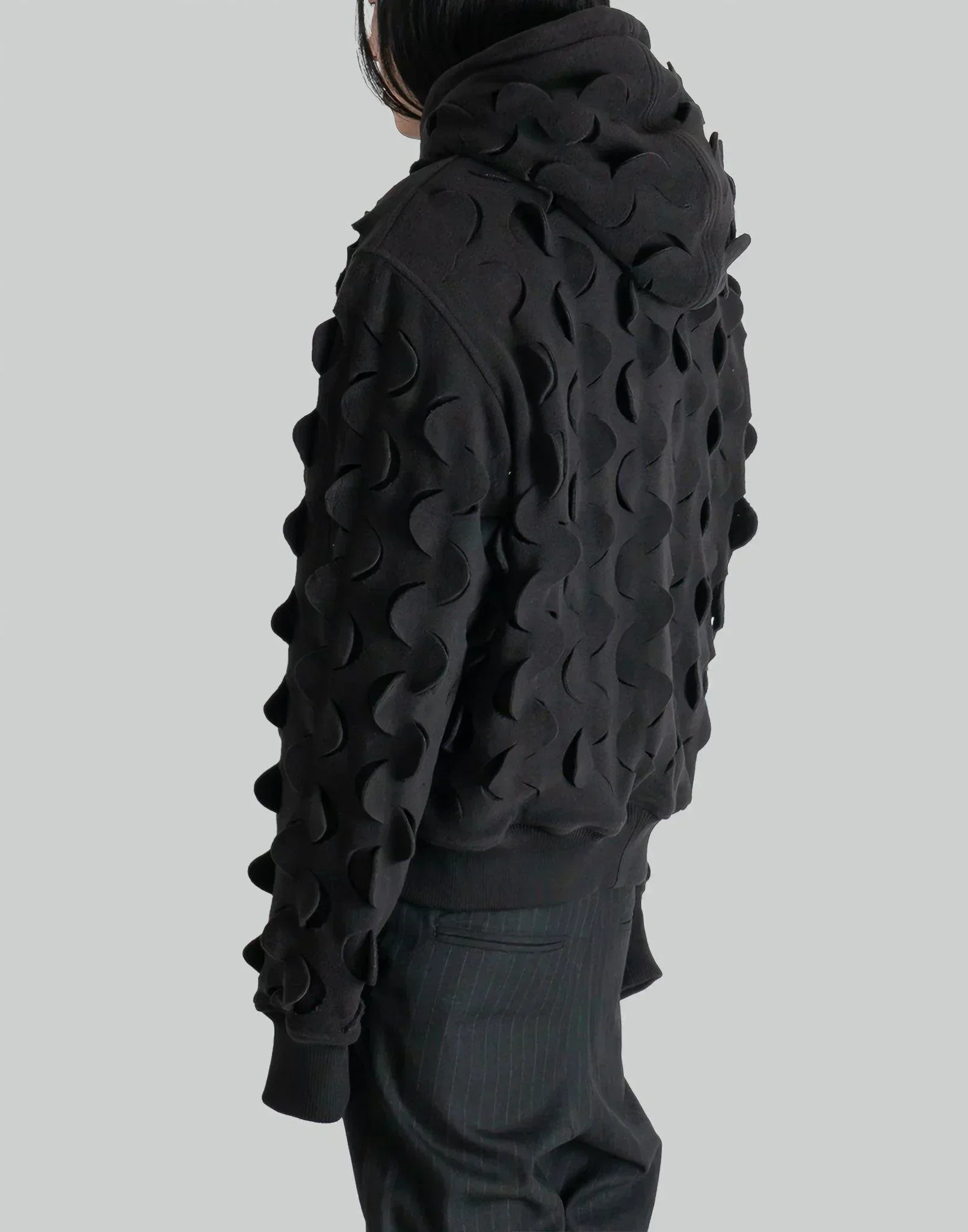 JUNTAE KIM - LASER-SLASHED FLEECE HOODIE - 082plus