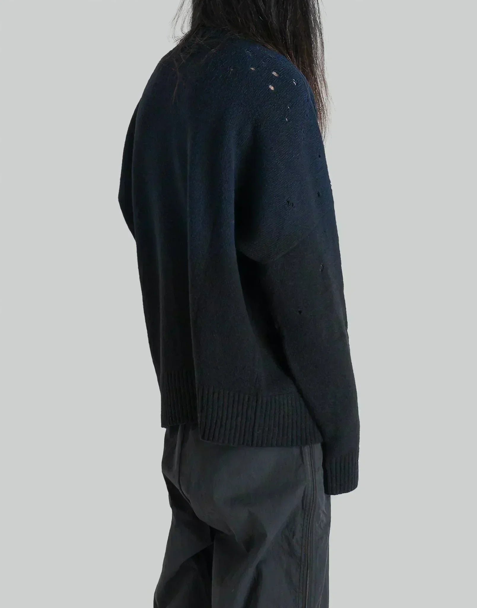 032C - 'LAZER SELFIE'' SWEATER - 082plus