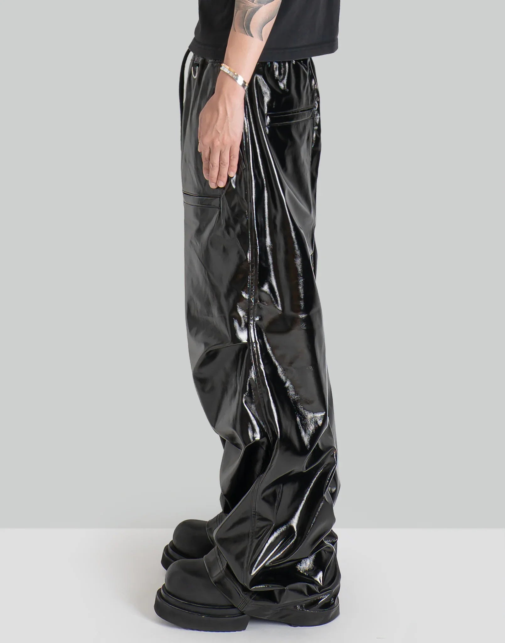 JOHN LAWRENCE SULLIVAN - PATENT EASY PANTS - 082plus