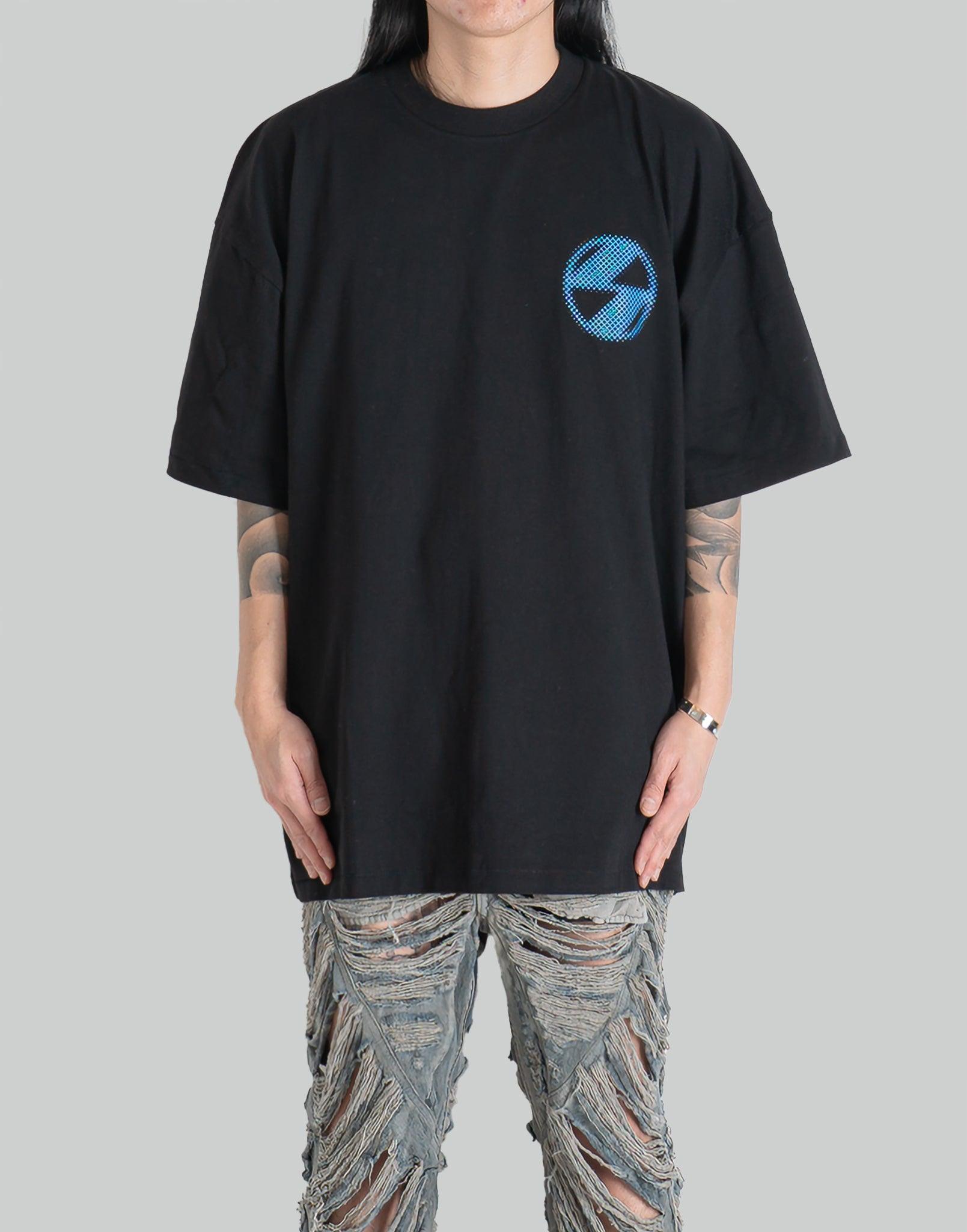 THE SALVAGES - PIXEL EMBLEM OS T-SHIRT - 082plus