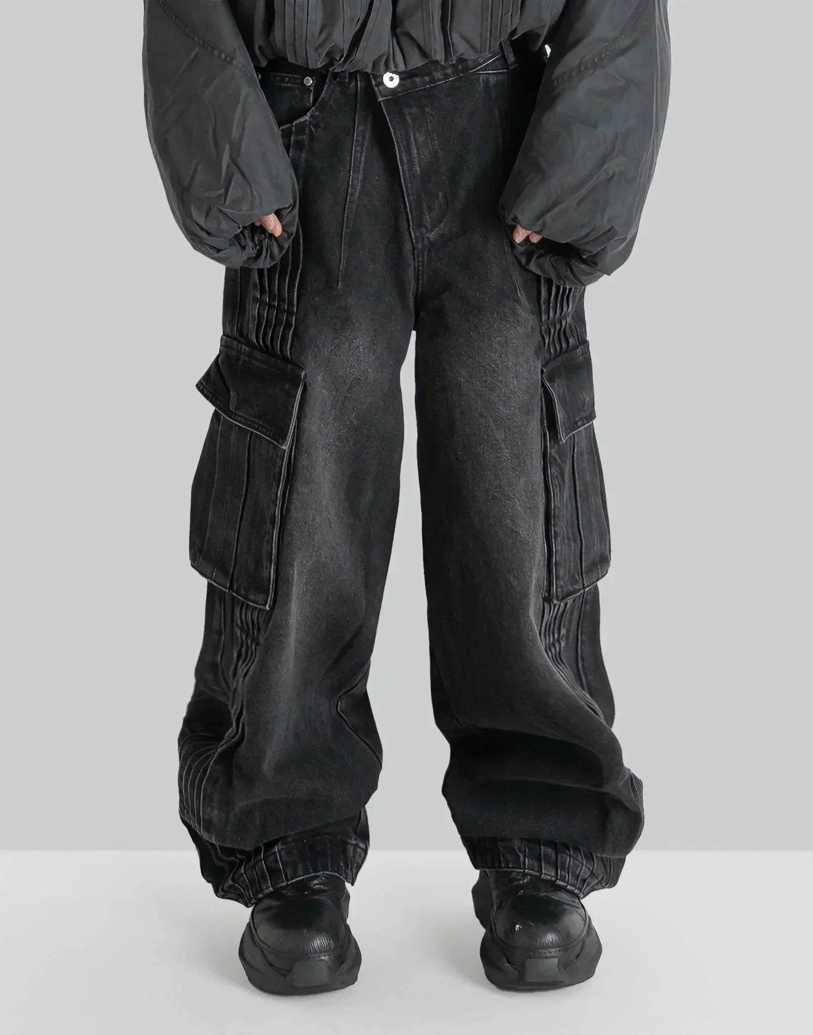 FENG CHEN WANG - PRINTED CARGO PANTS - 082plus