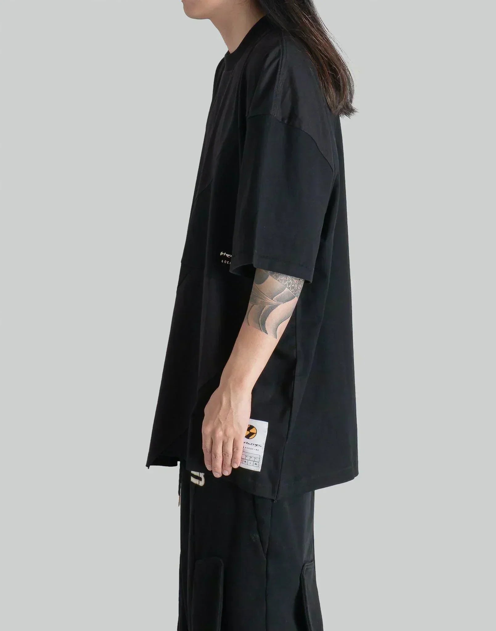 THE SALVAGES - RECONSTRUCTED AMORPH OS T-SHIRT - 082plus