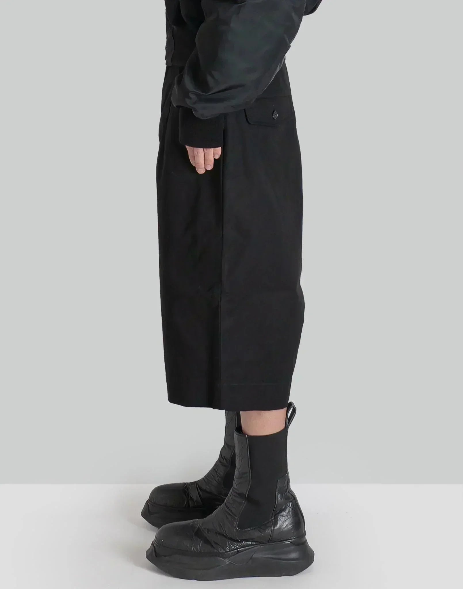 entire studios - RUMY SHORT - 082plus