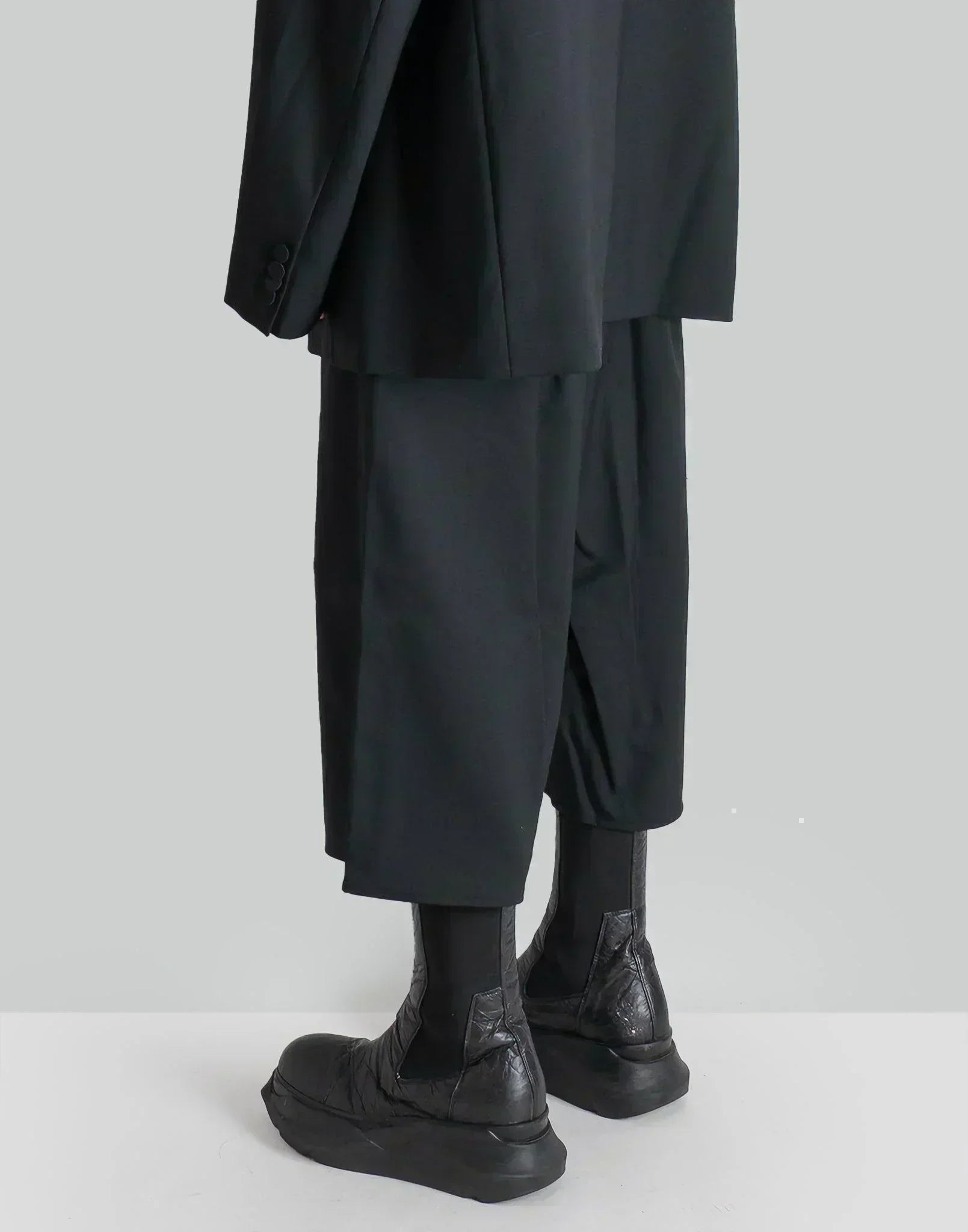 entire studios - SADDLE SHORTS - 082plus