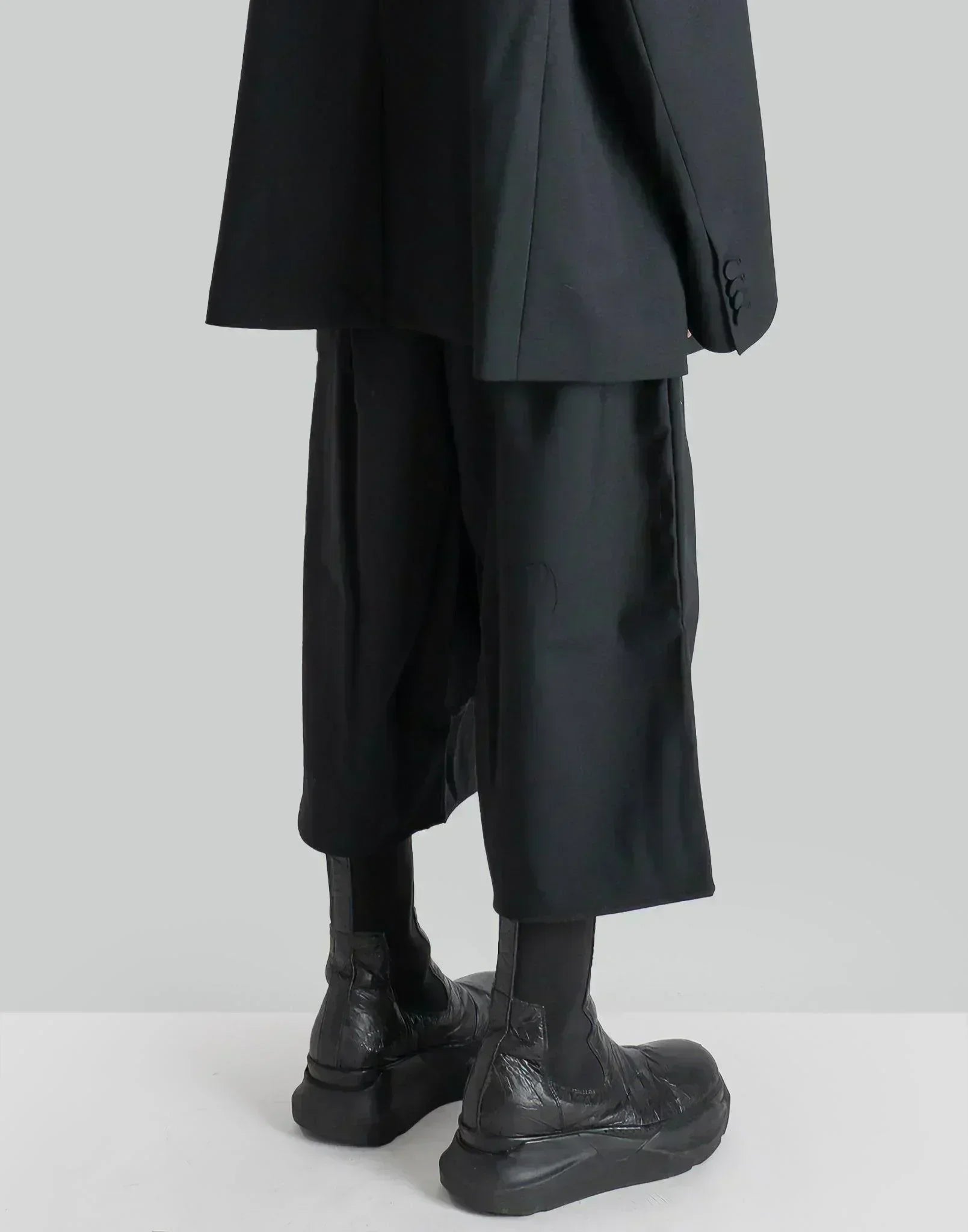 entire studios - SADDLE SHORTS - 082plus