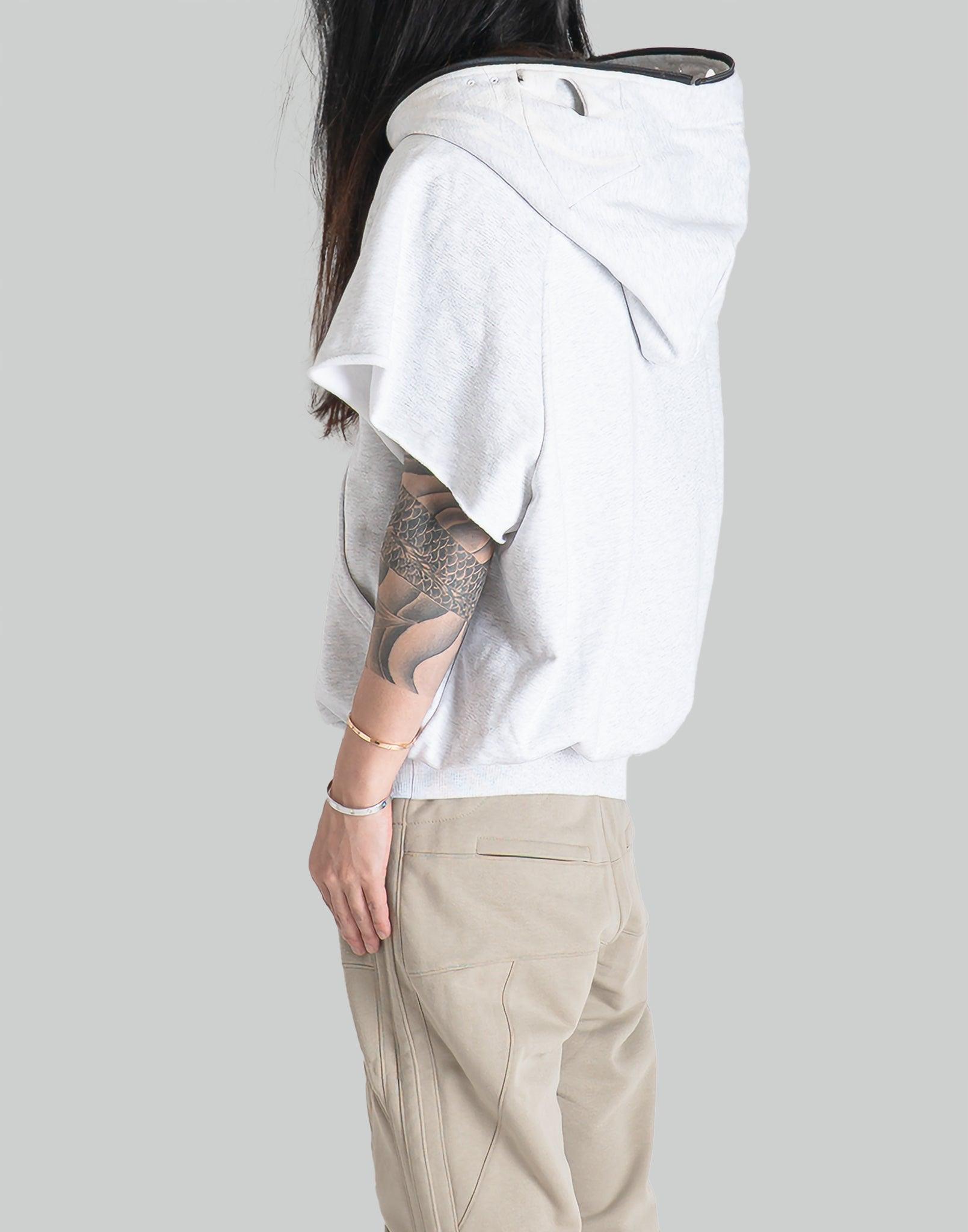 DINGYUN ZHANG - SLEEVELESS HOODIE - 082plus