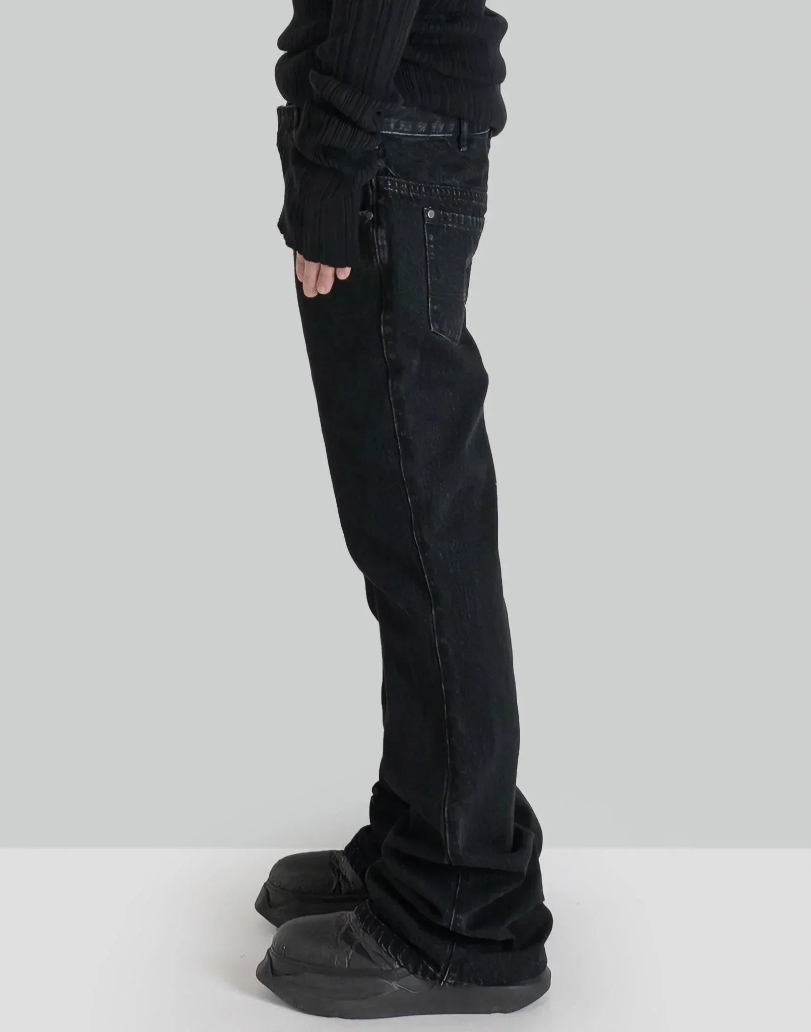 entire studios - SLIM-FLARED JEANS - 082plus