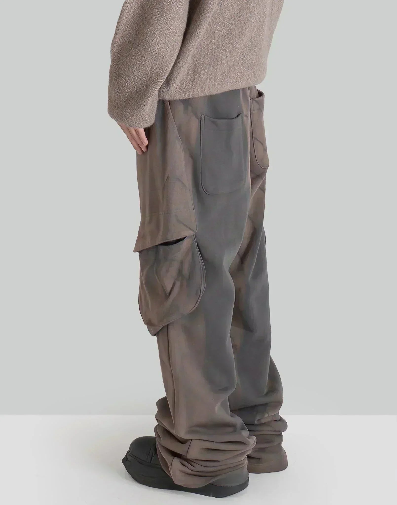 JiyongKim - SUN-BLEACHED DRAPED POCKET SWEATPANTS - 082plus