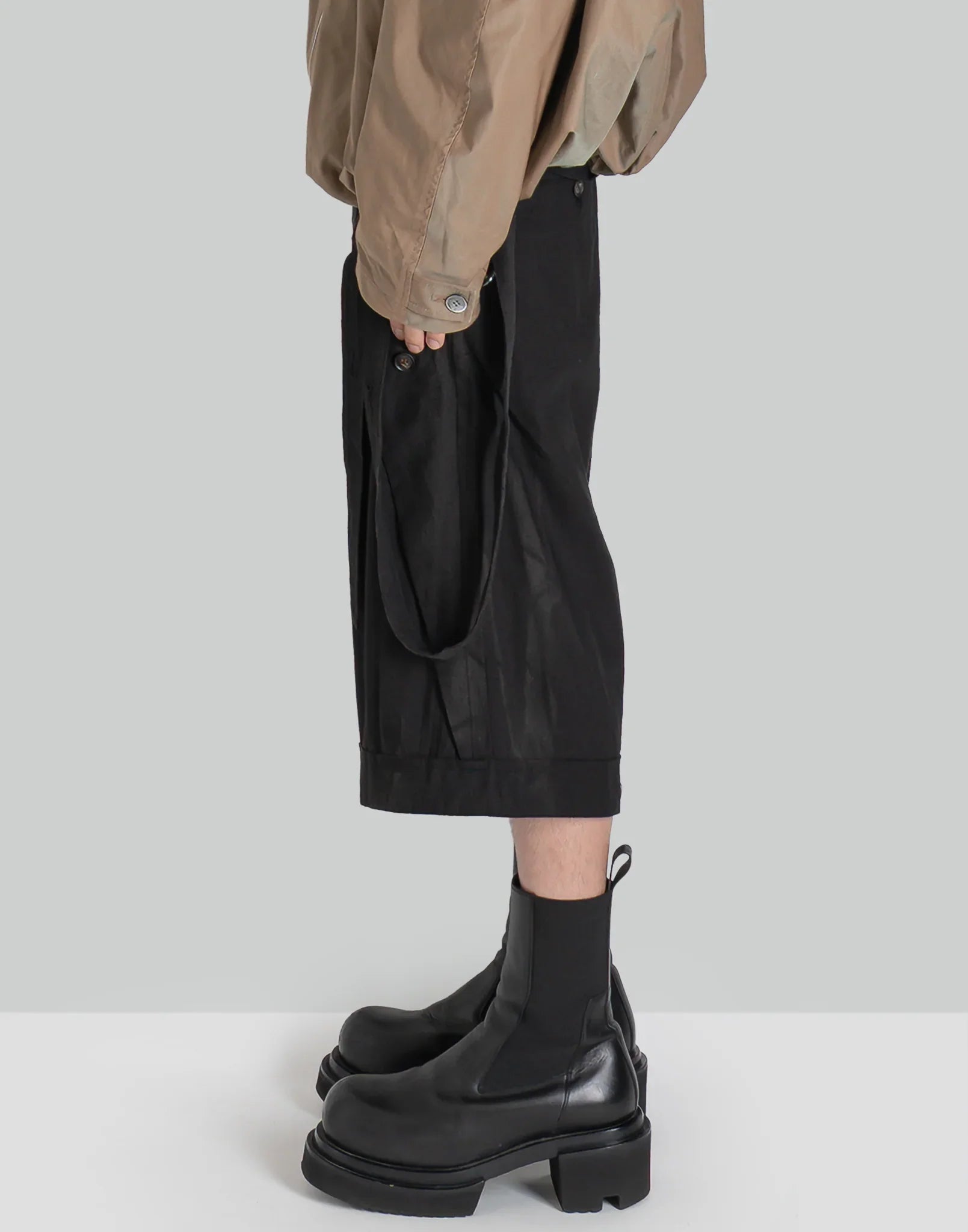JiyongKim - SUN-BLEACHED LAYERED HALF TROUSERS - 082plus