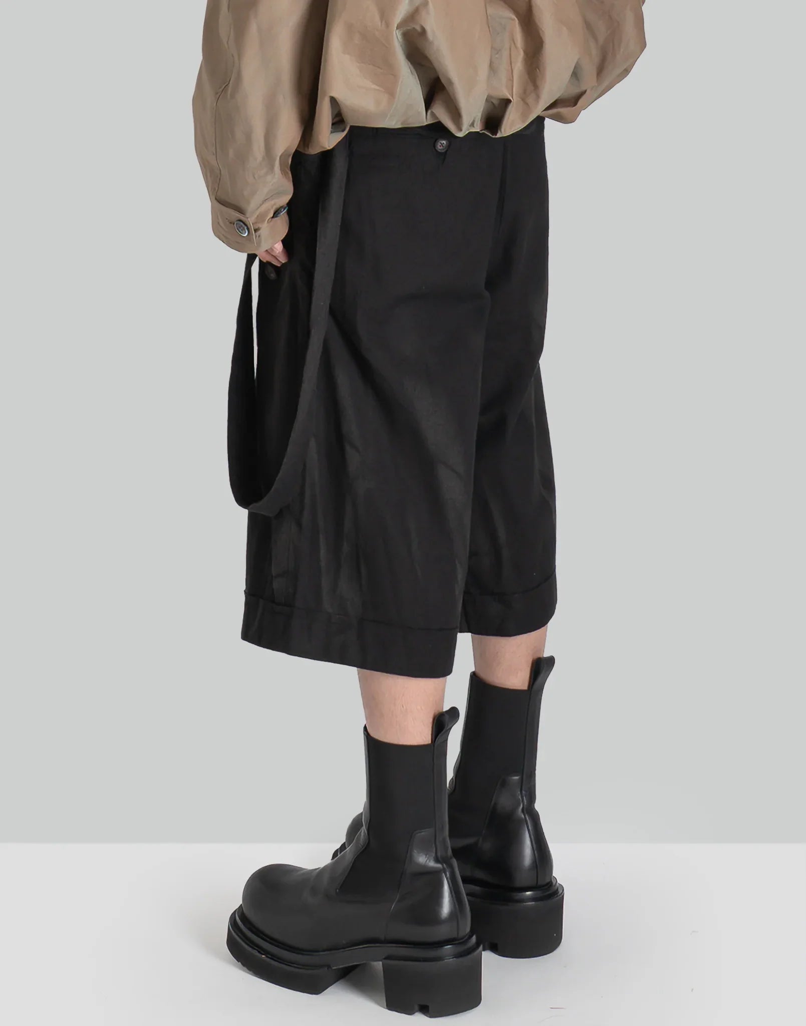 JiyongKim - SUN-BLEACHED LAYERED HALF TROUSERS - 082plus