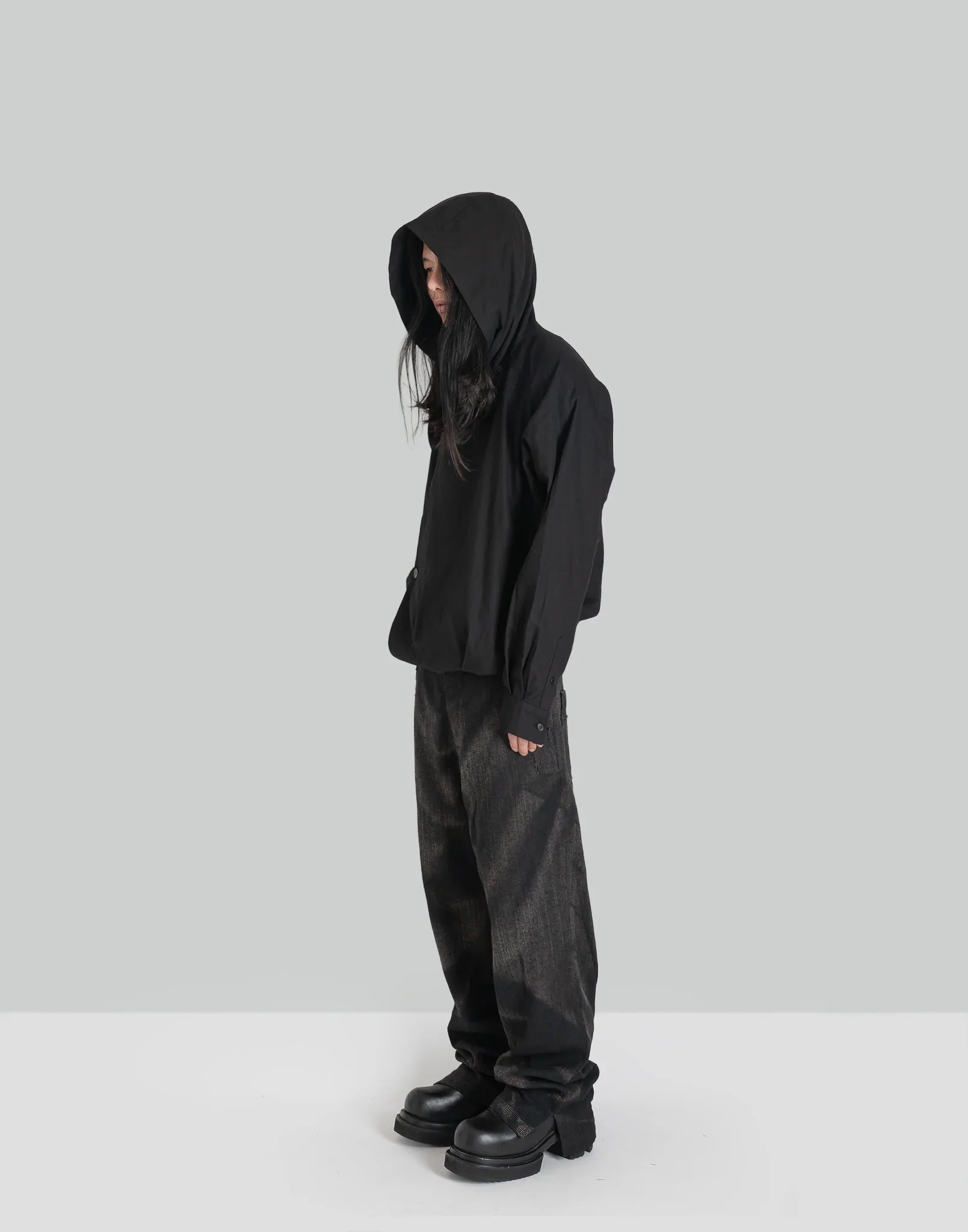 JiyongKim - SUN-BLEACHED RAW EDGED STRAIGHT TROUSERS - 082plus