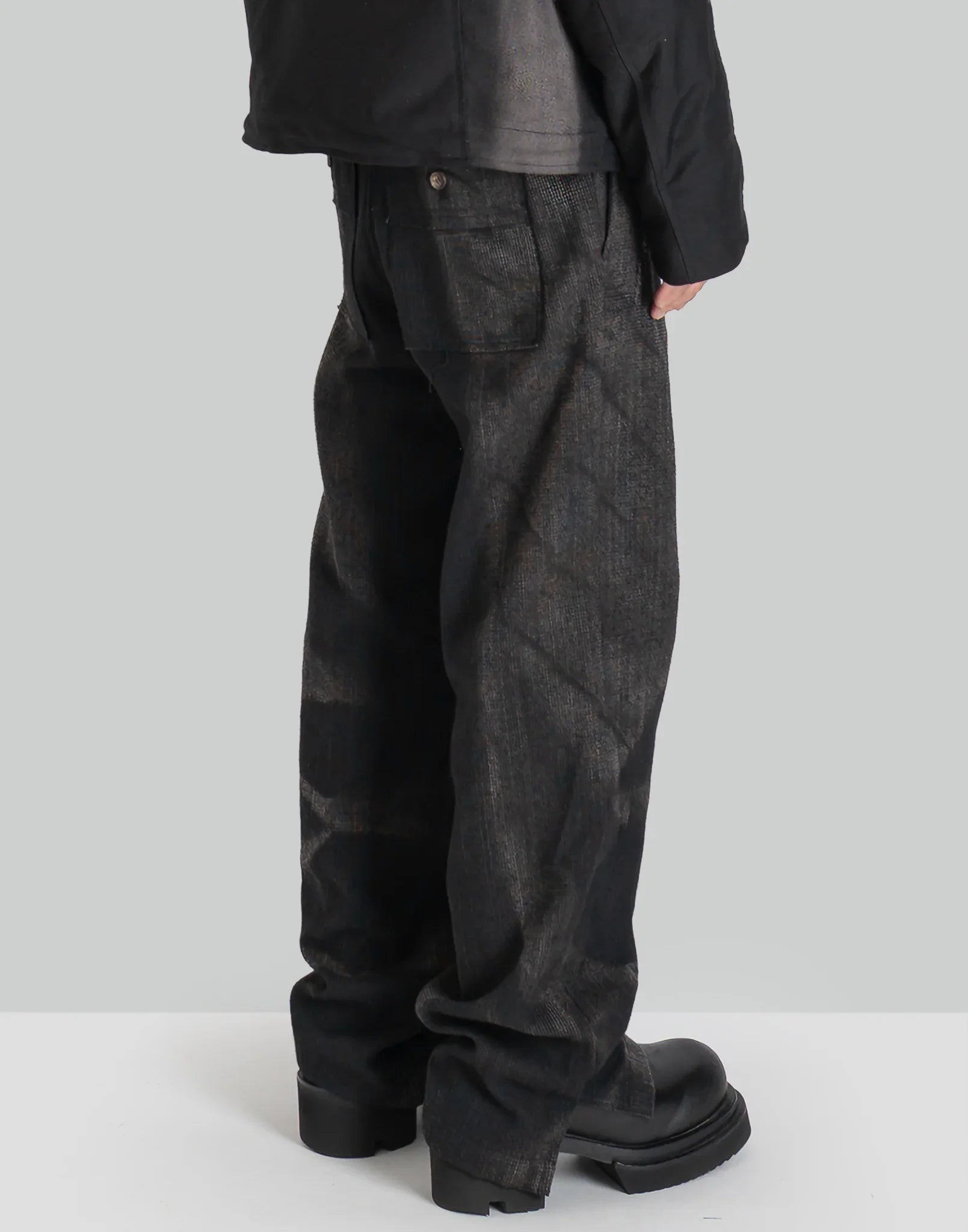 JiyongKim - SUN-BLEACHED RAW EDGED STRAIGHT TROUSERS - 082plus