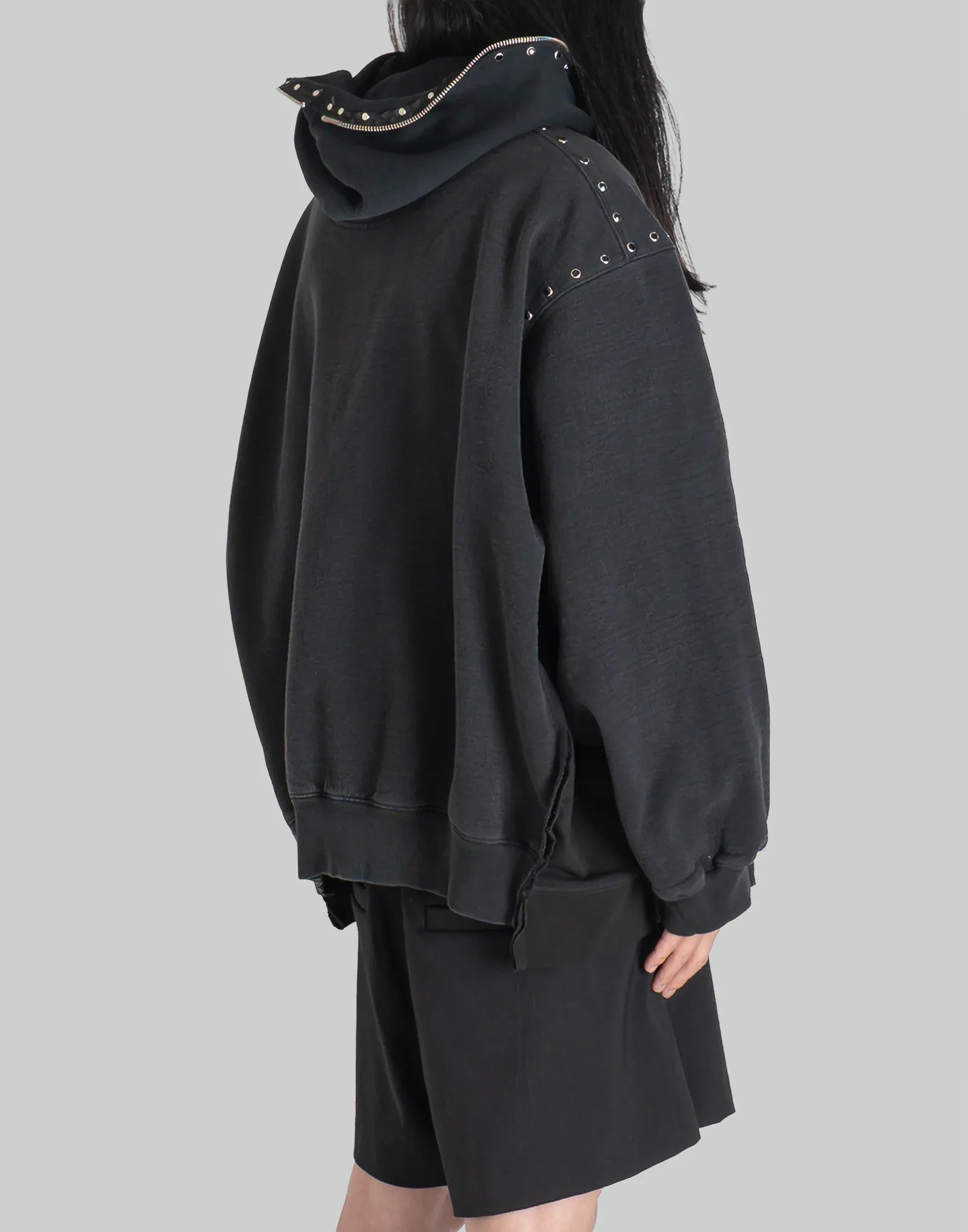 DISCOVERED - Stud's Sweat Hoodie - 082plus
