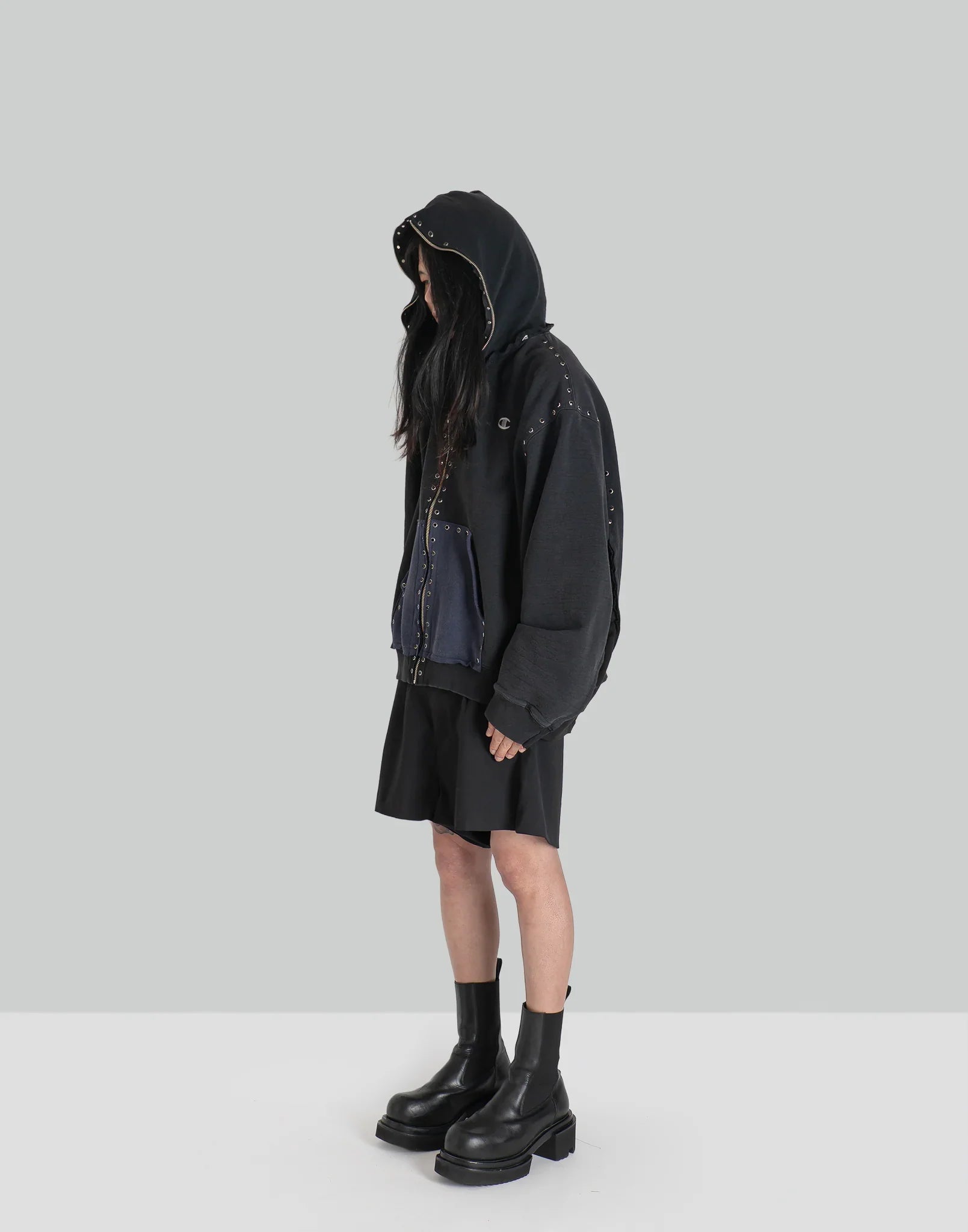 DISCOVERED - Stud's Sweat Hoodie - 082plus